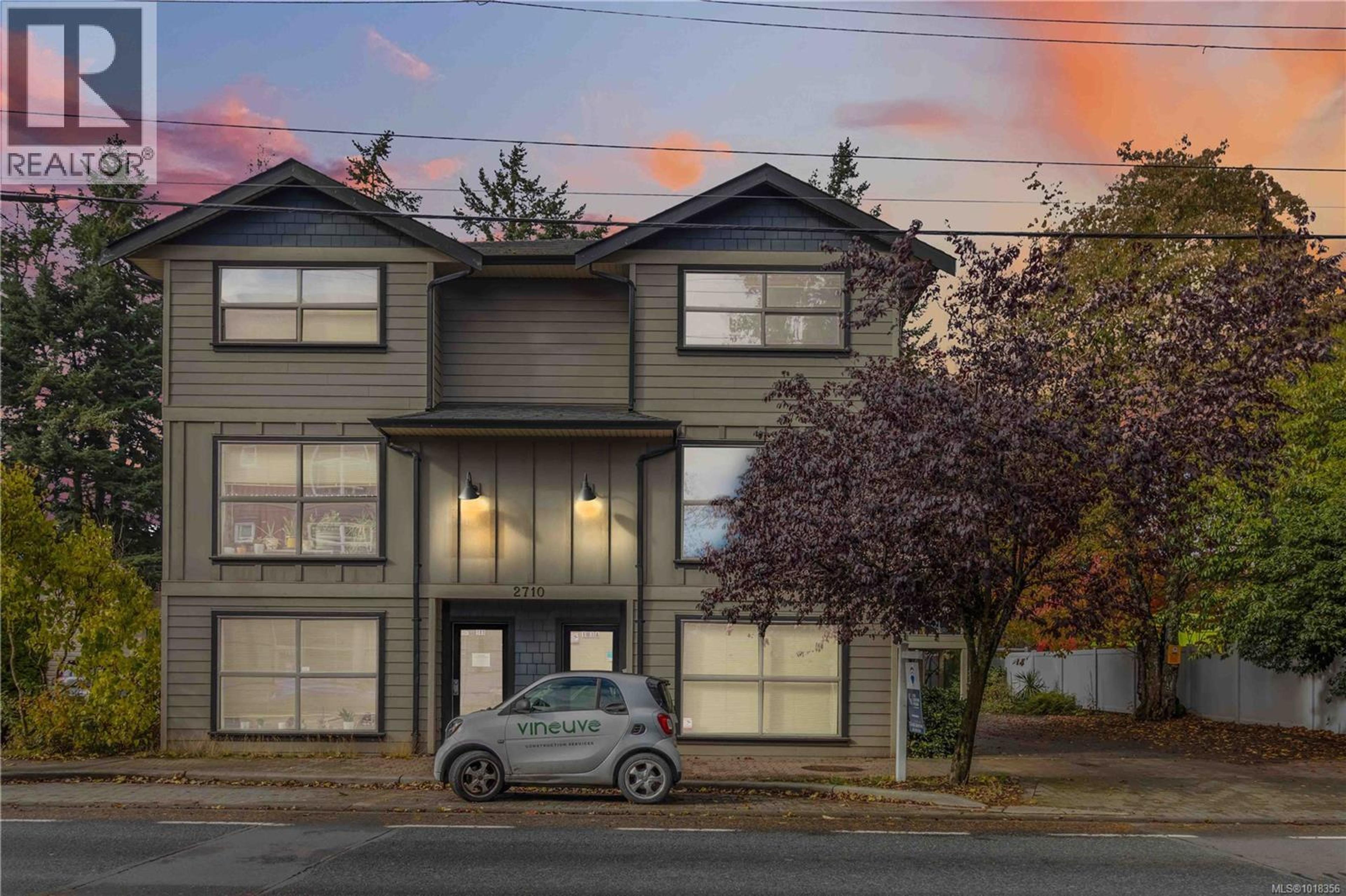 2710 Peatt Rd, Langford - Exteriors - Photo 5