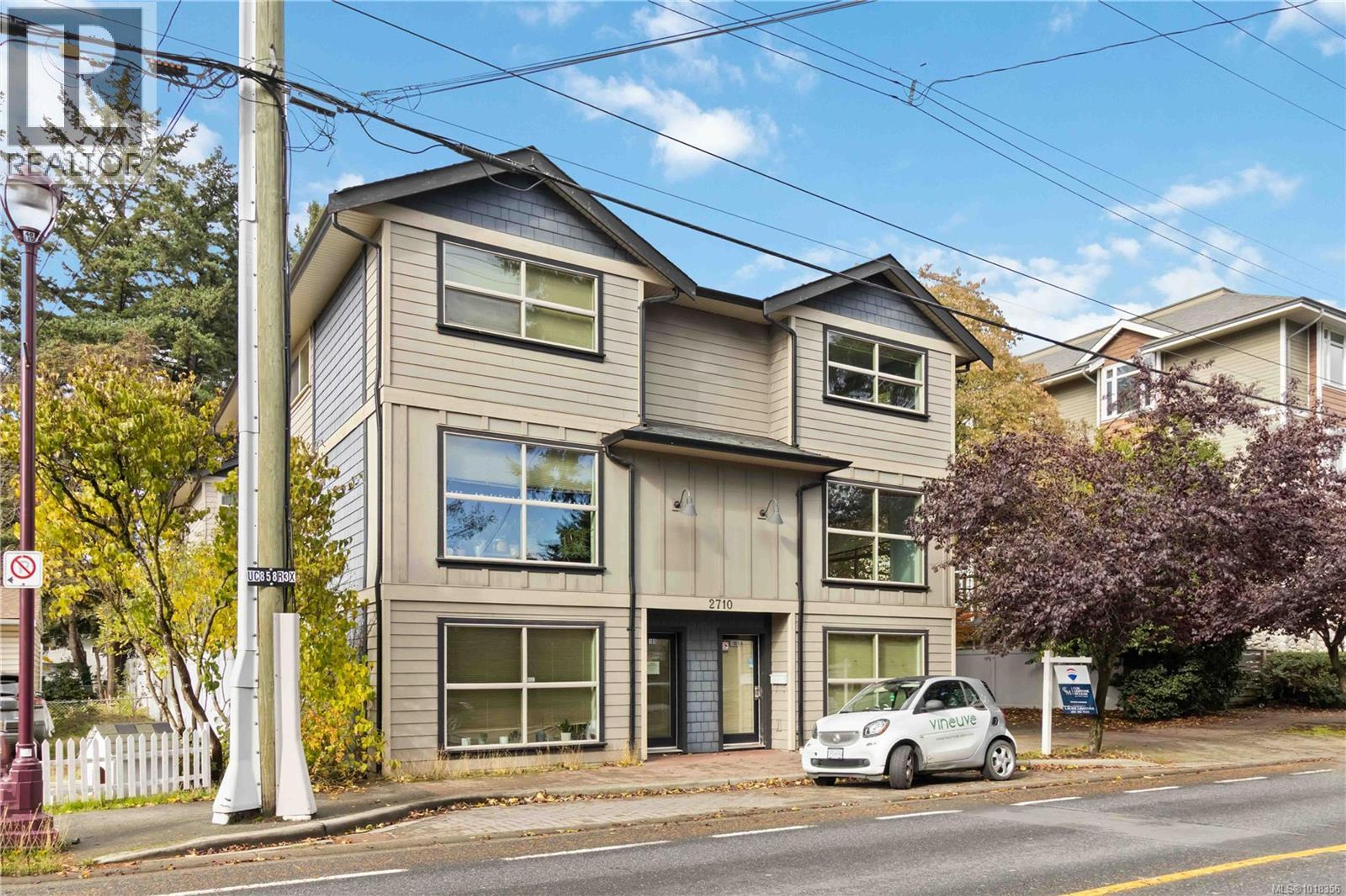 2710 Peatt Rd, Langford - Exteriors - Photo 6