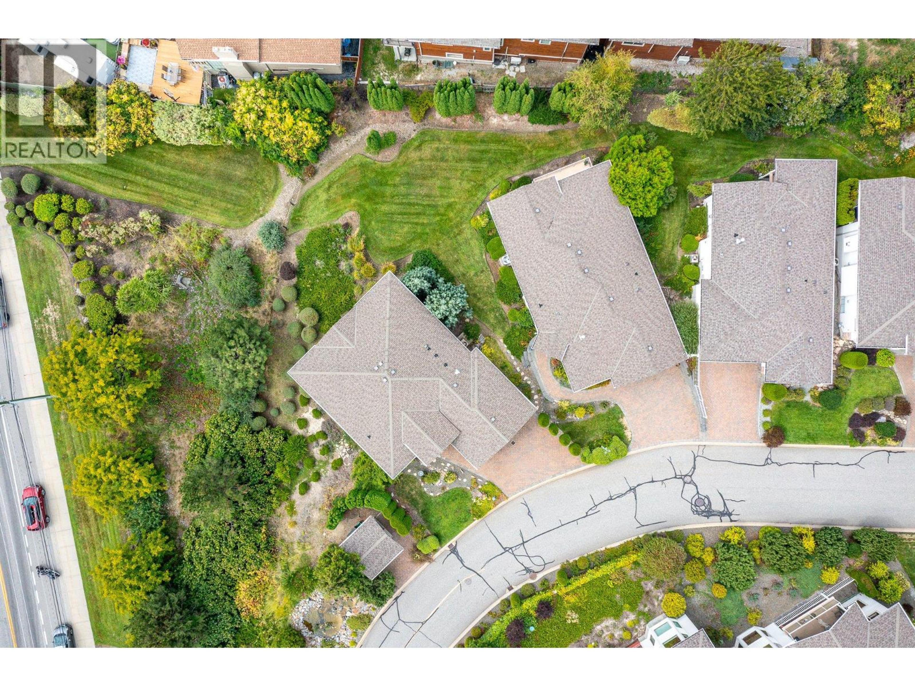 2100 Boucherie Road, West Kelowna - Exteriors - Full Complex View, Drone/Aerial View - Photo 6