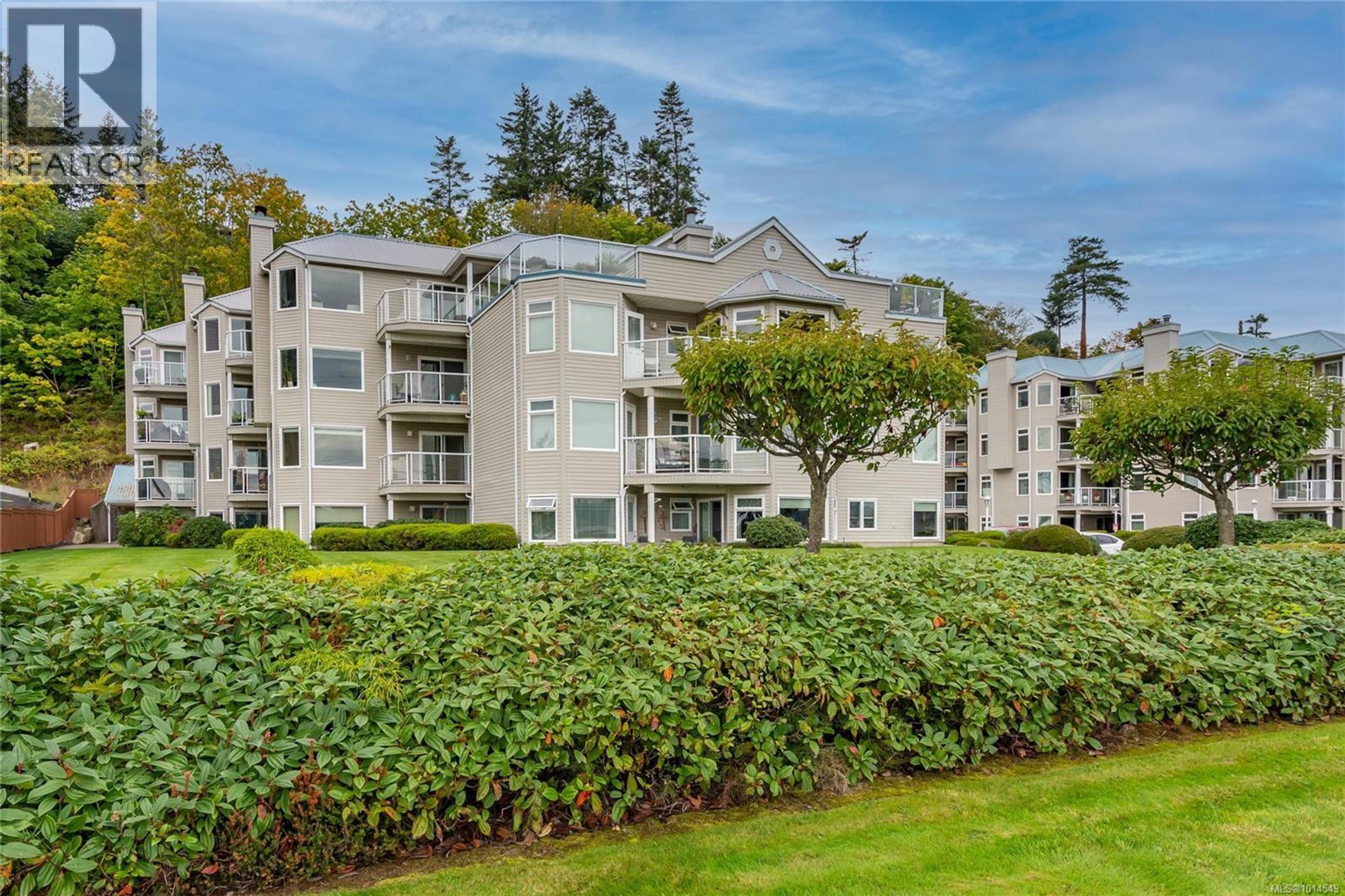 670 Island Hwy S, Campbell River - Exteriors - Full Complex View - Photo 1