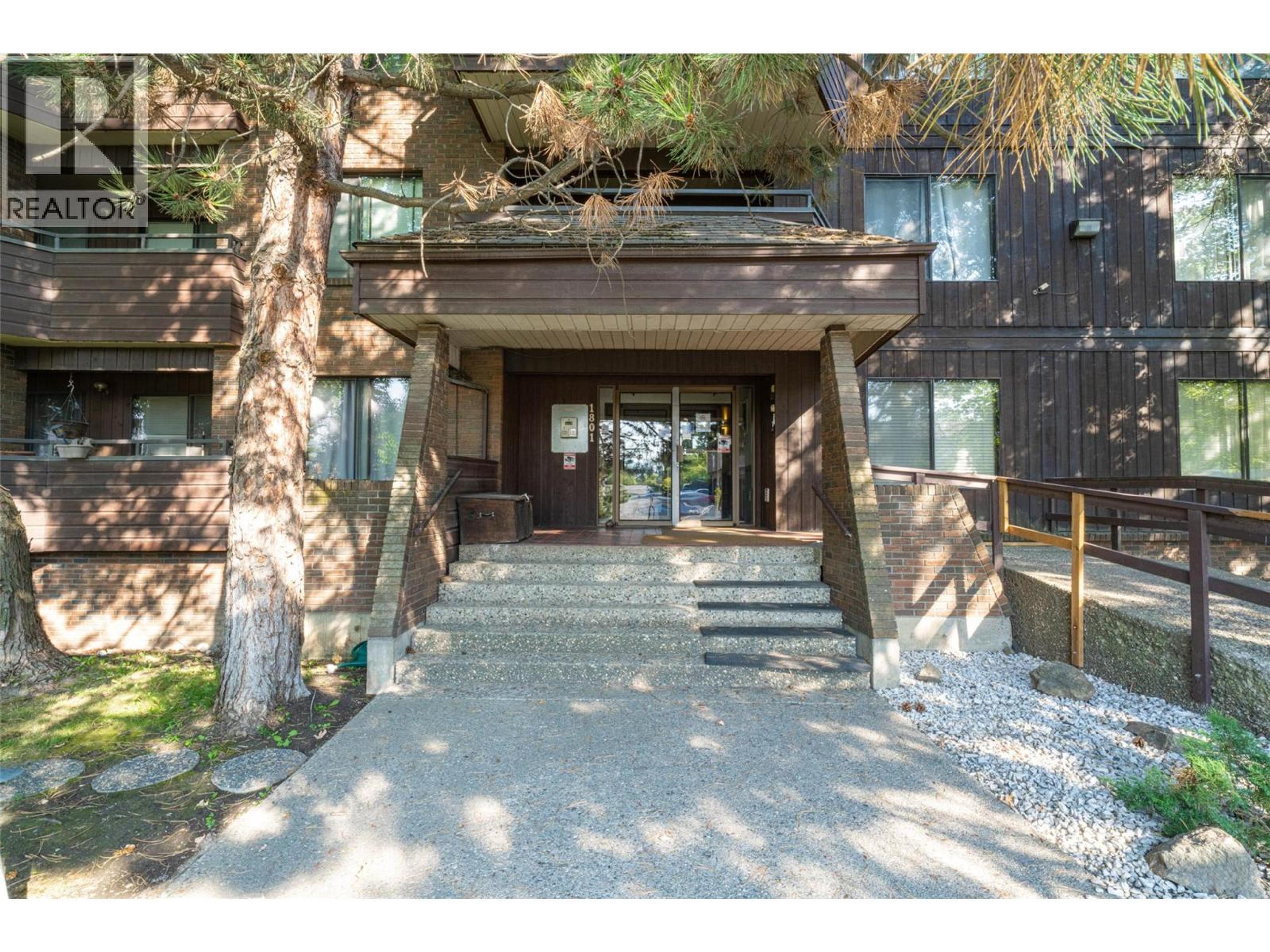 1801 32 Street, Vernon - Exteriors - Photo 1