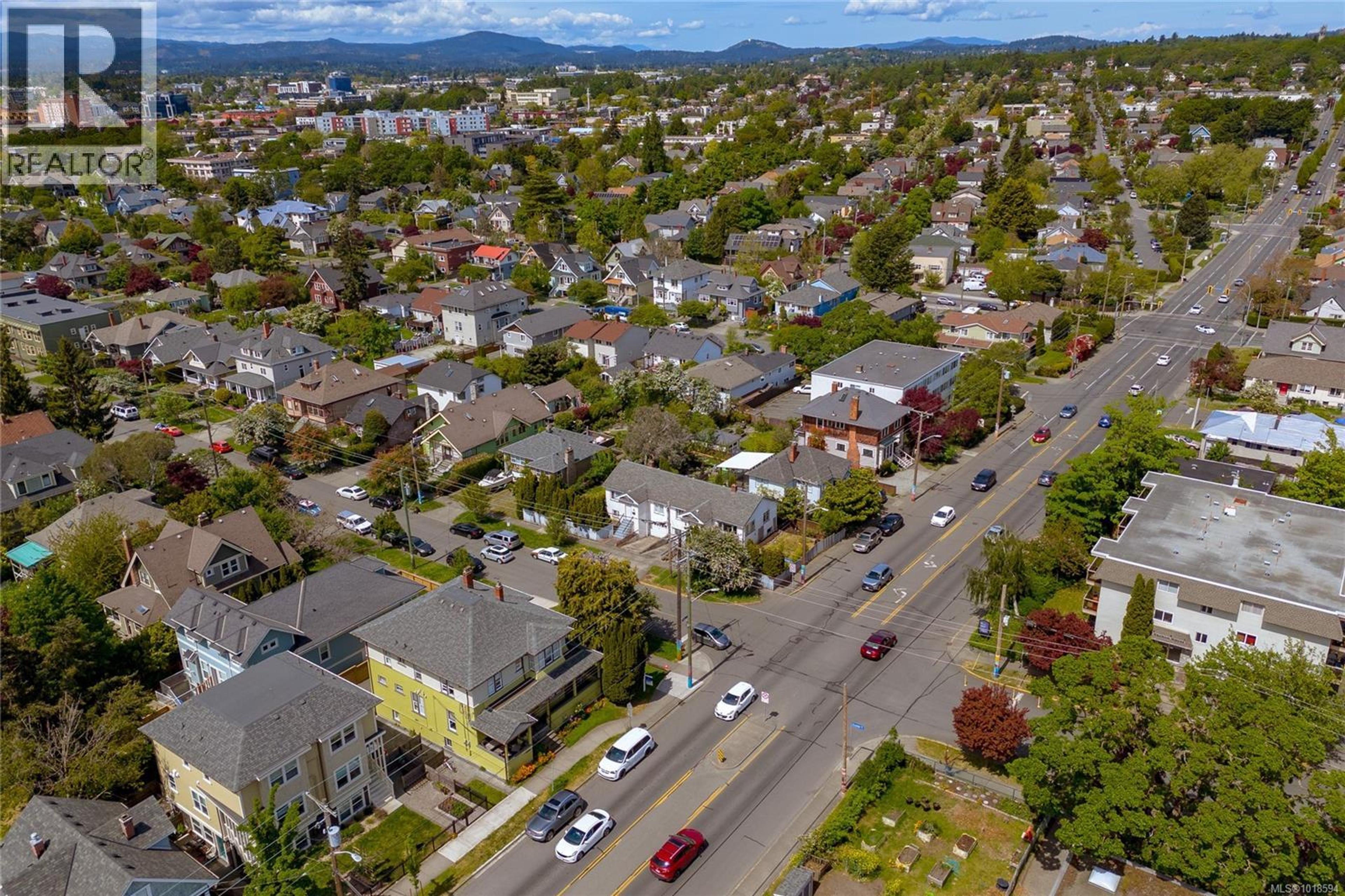 1060+1062 QUEENS AVE - Image 3