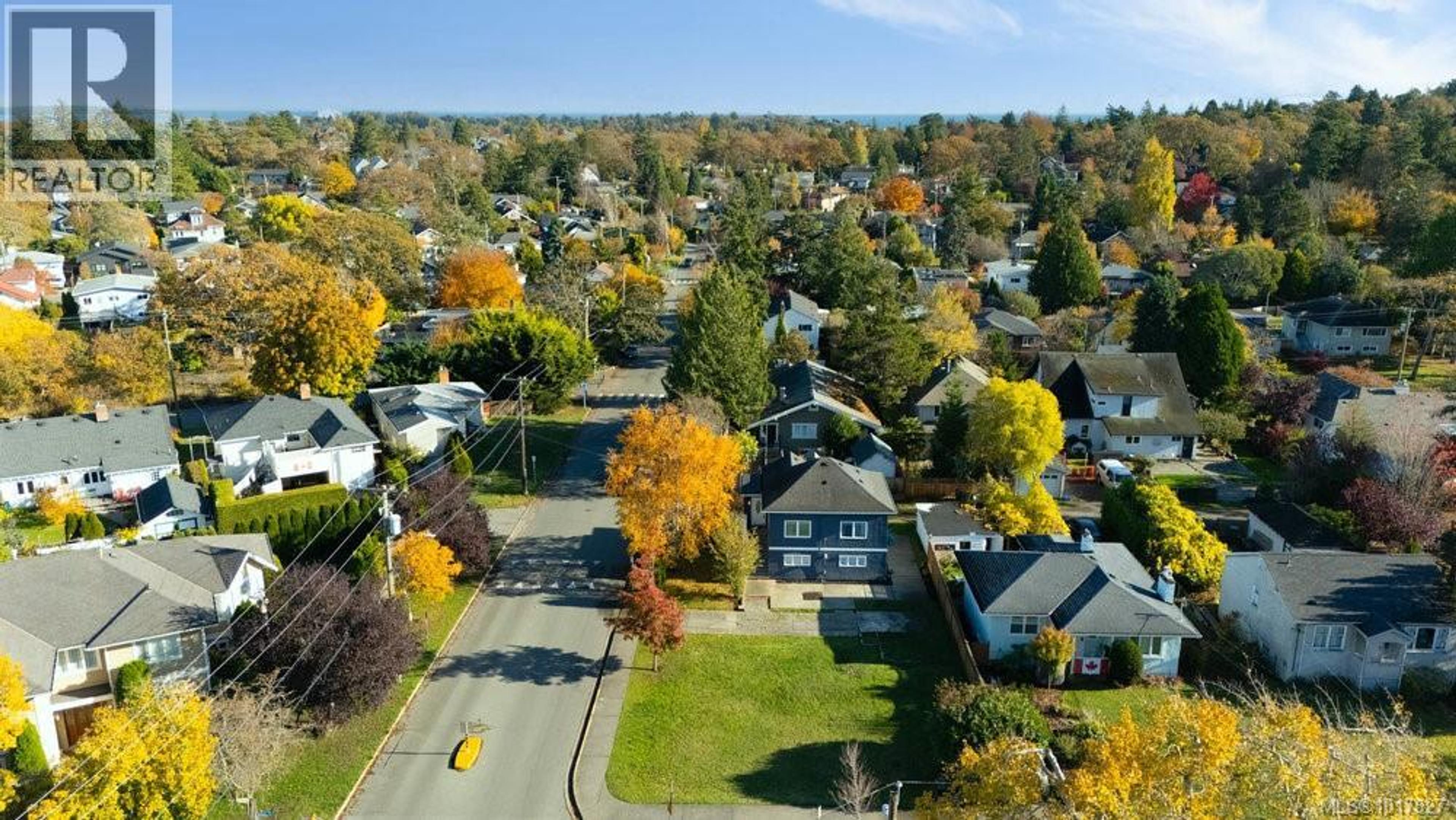 1865 QUAMICHAN ST - Image 2