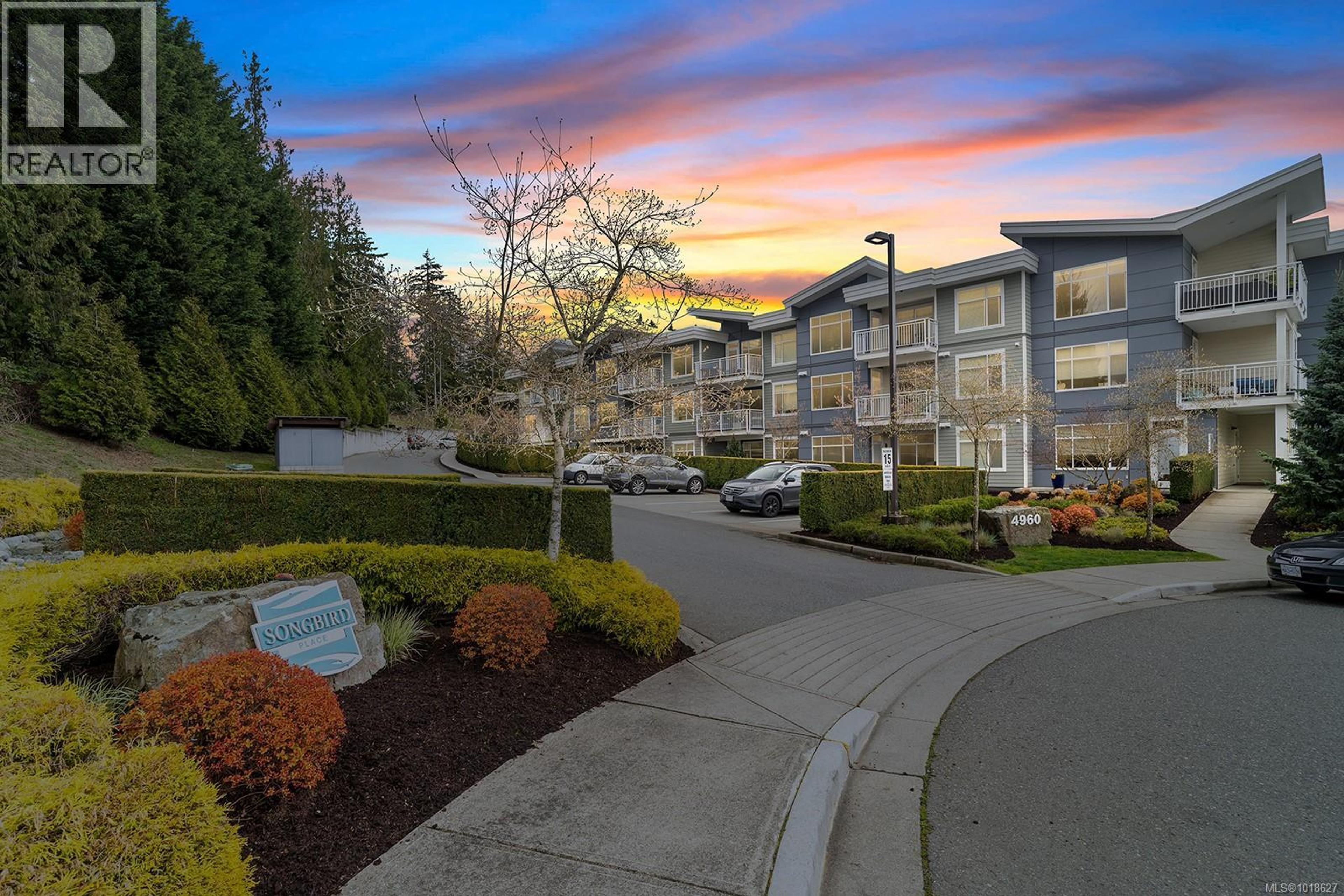 4960 Songbird Pl, Nanaimo - Exteriors - Full Complex View - Photo 3