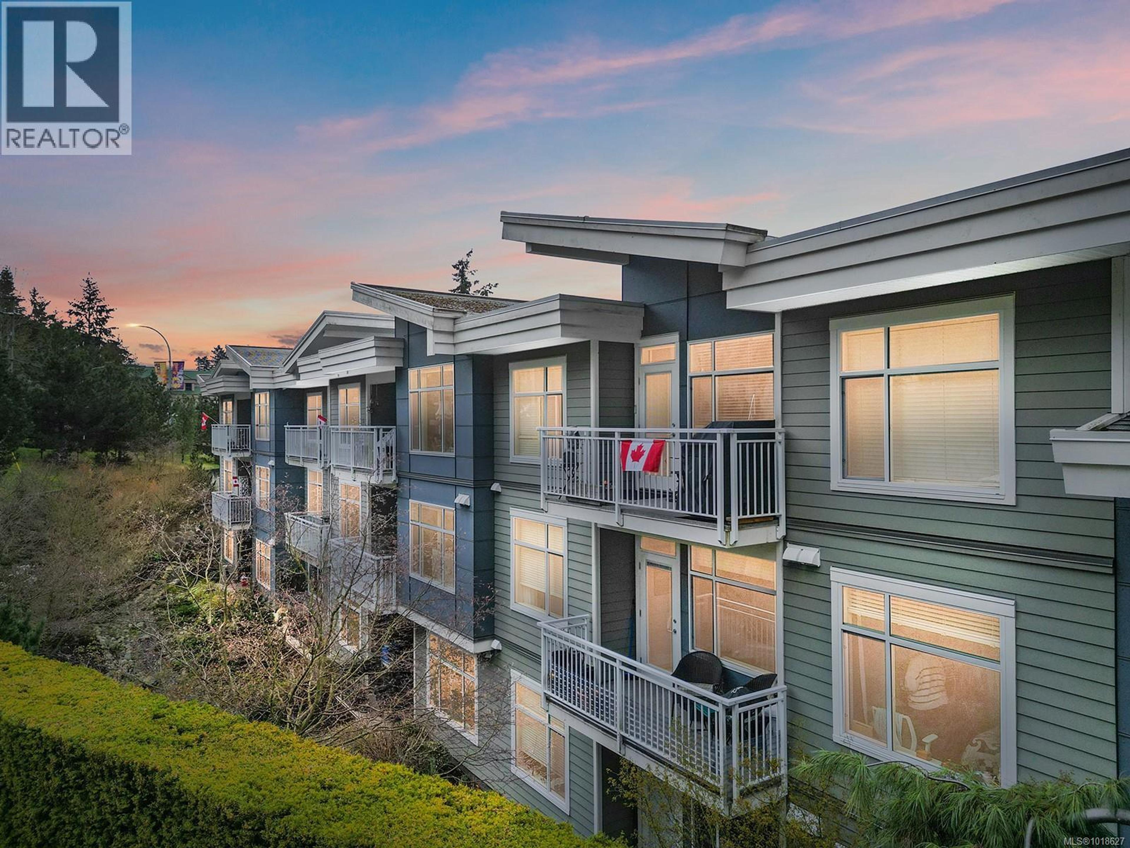 4960 Songbird Pl, Nanaimo - Exteriors - Full Complex View - Photo 5