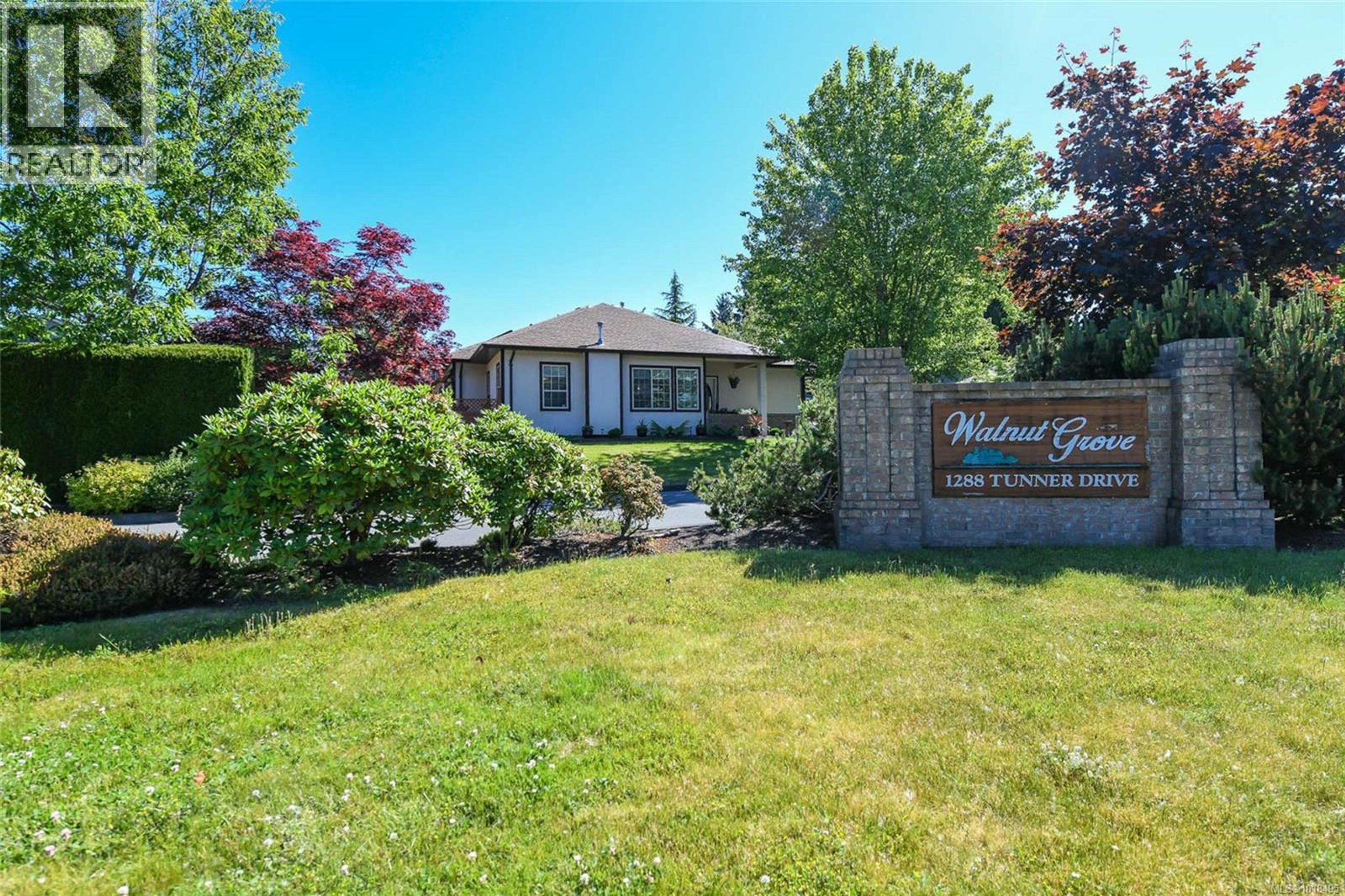 1288 Tunner Dr, Courtenay - Exteriors - Photo 2