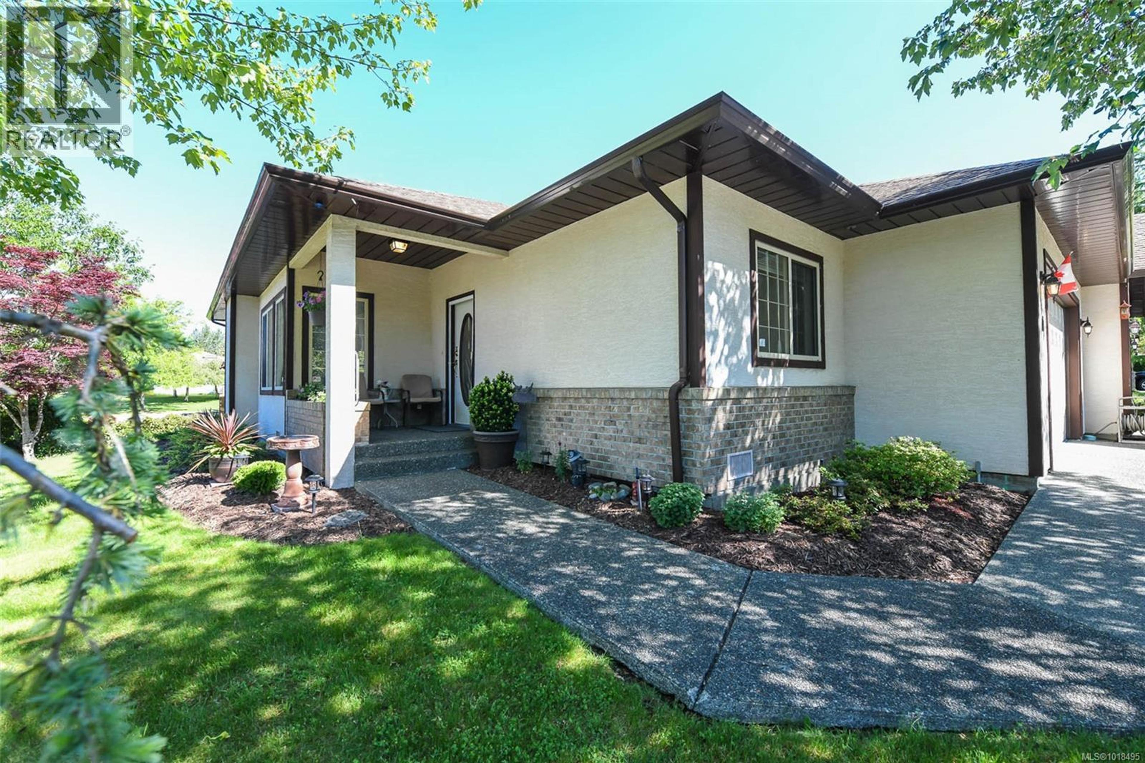 1288 Tunner Dr, Courtenay - Exteriors - Photo 6