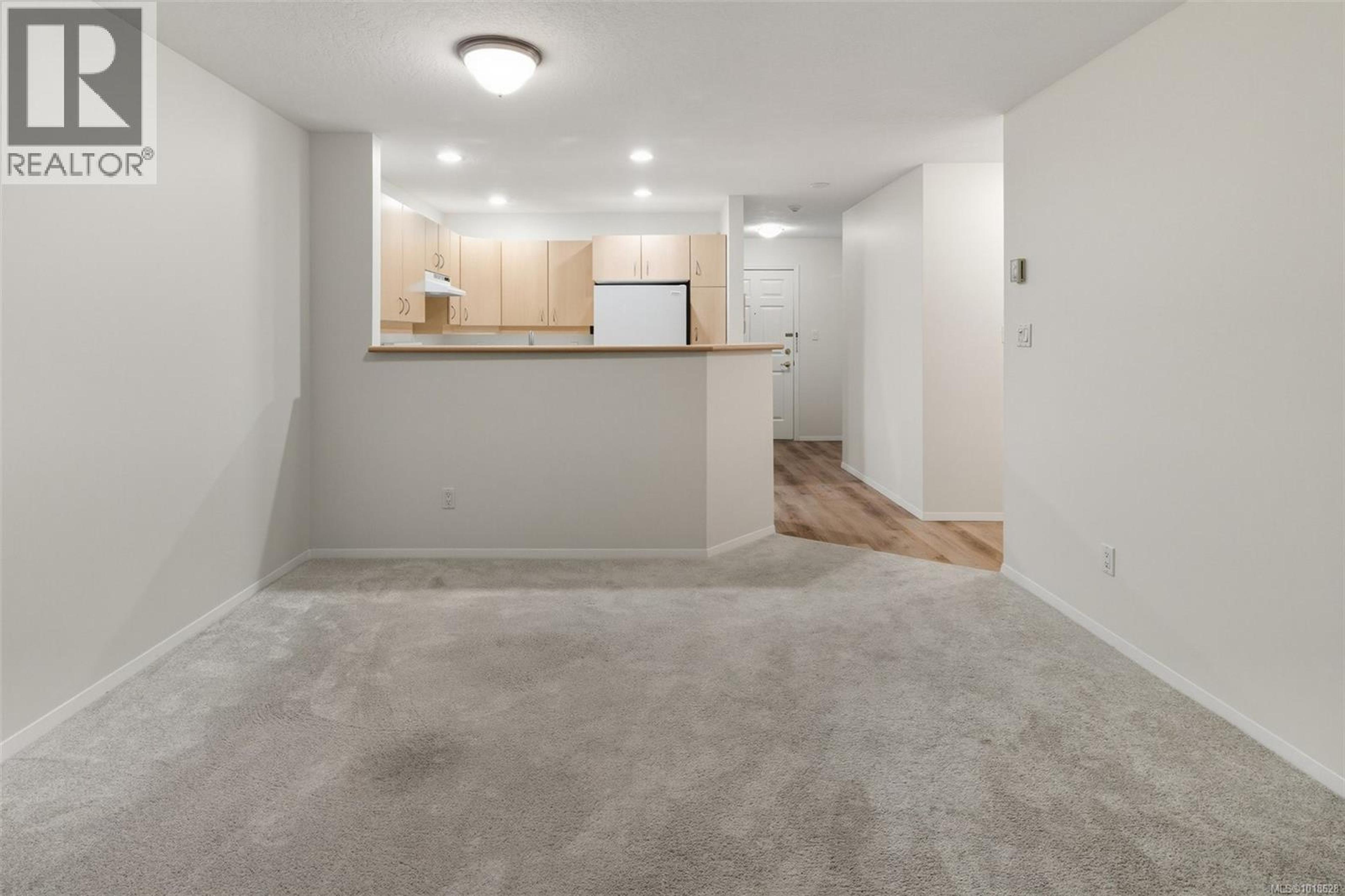 #213 9882 FIFTH ST - Image 3