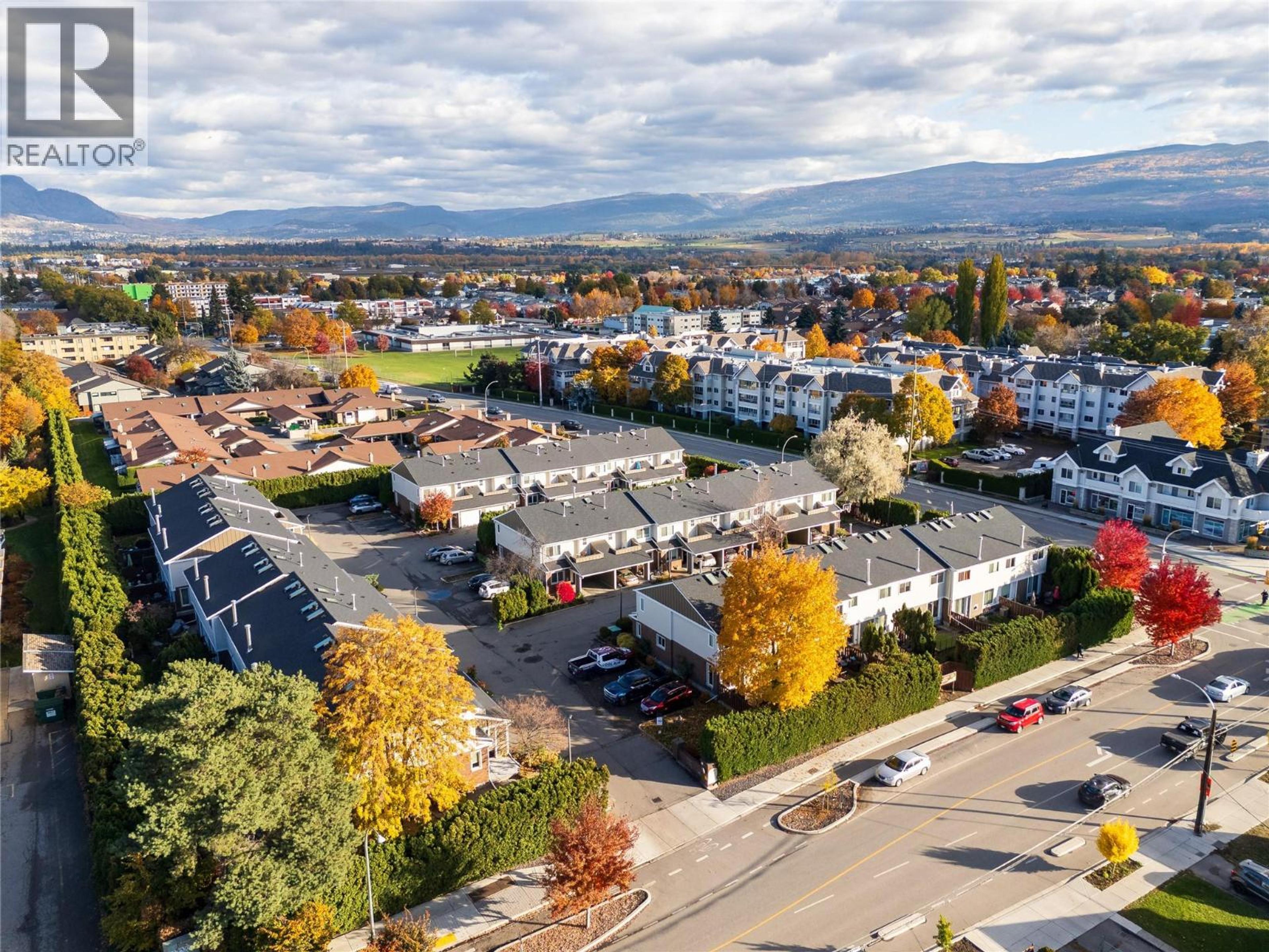 2055 Ethel Street, Kelowna - Exteriors - Full Complex View, Drone/Aerial View - Photo 6