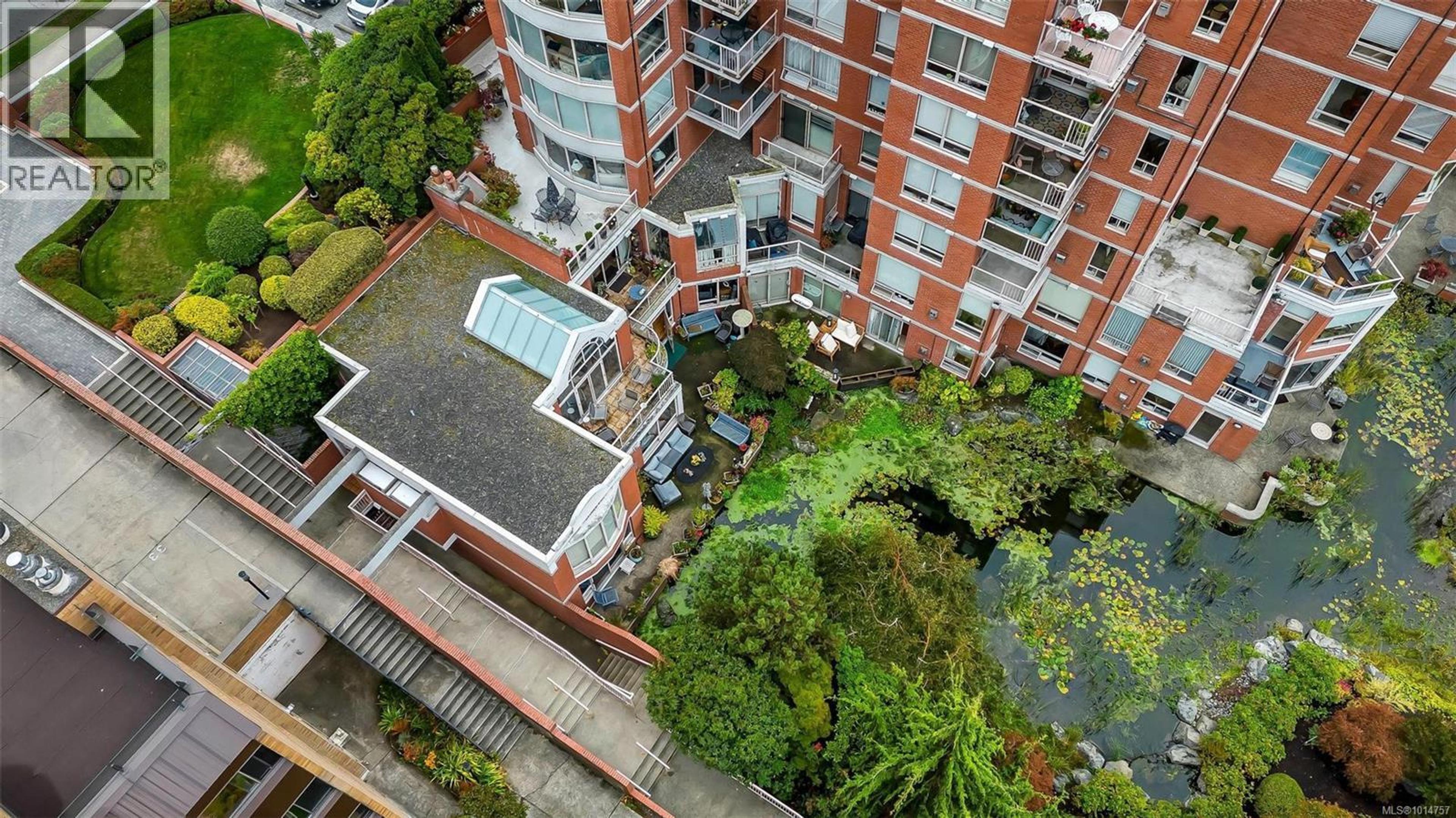 630 Montreal St, Victoria - Exteriors - Drone/Aerial View - Photo 4