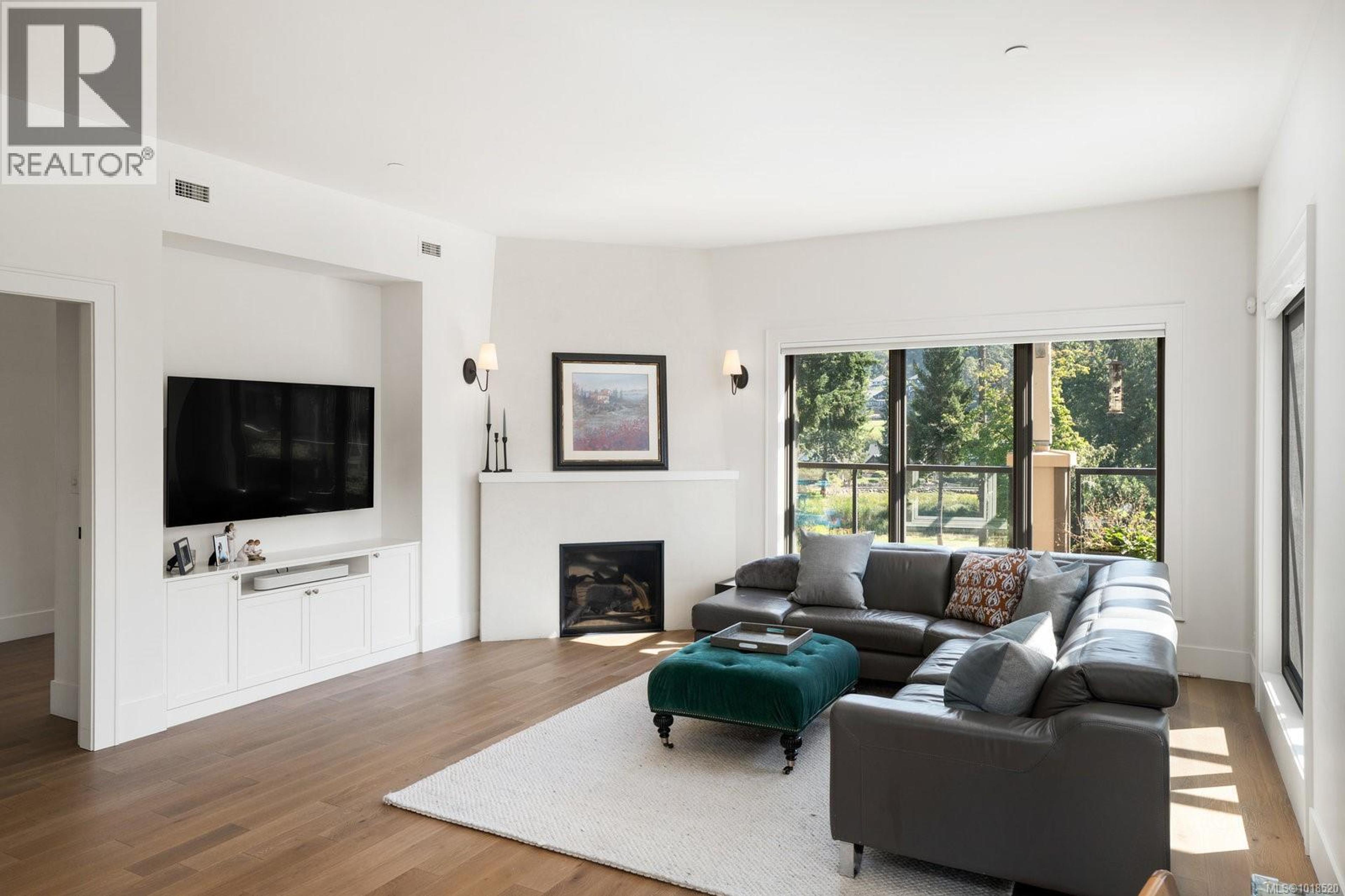 #416 1335 BEAR MOUNTAIN PKWY - Image 3