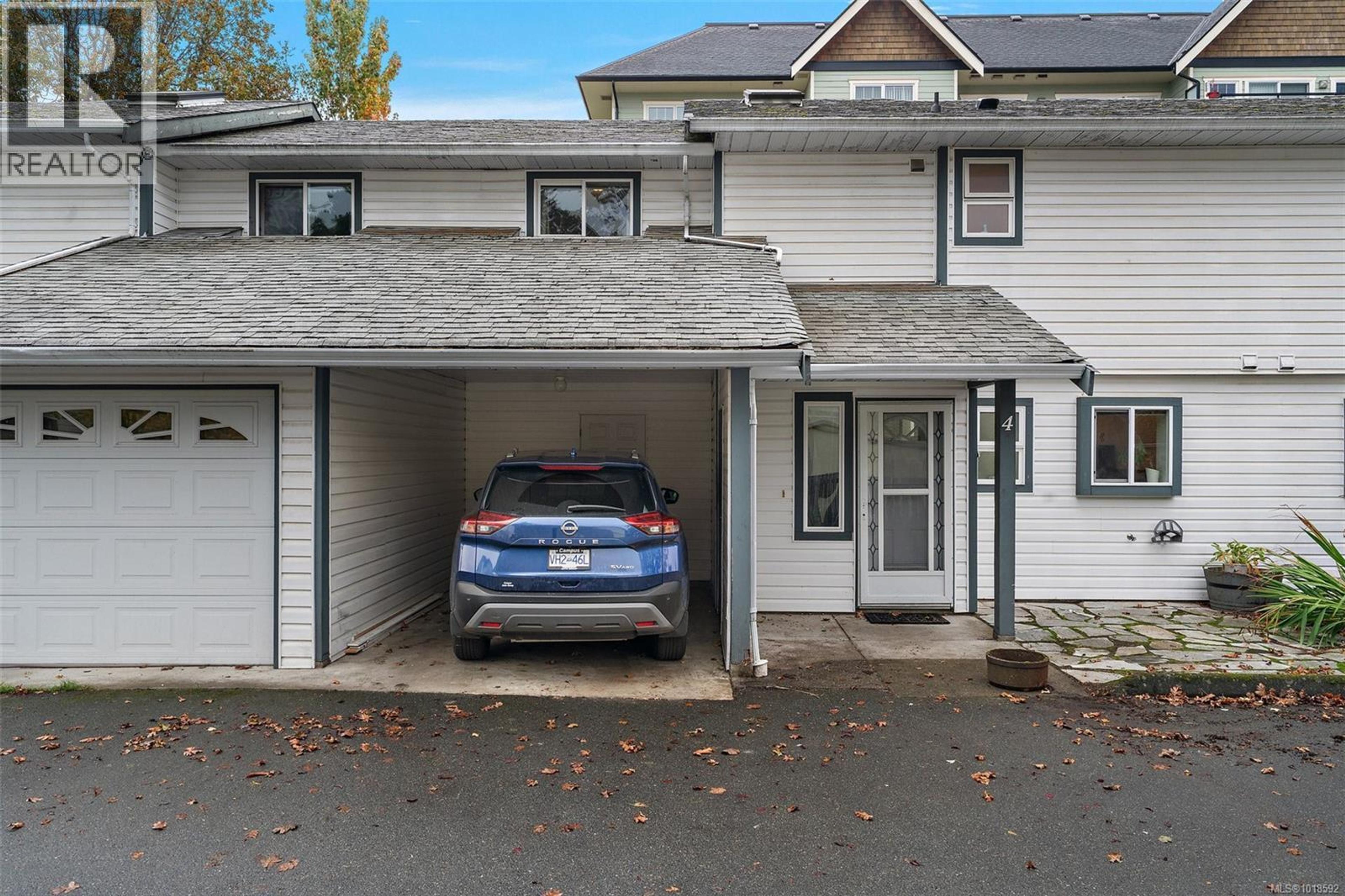 #4 2871 PEATT RD - Main Image