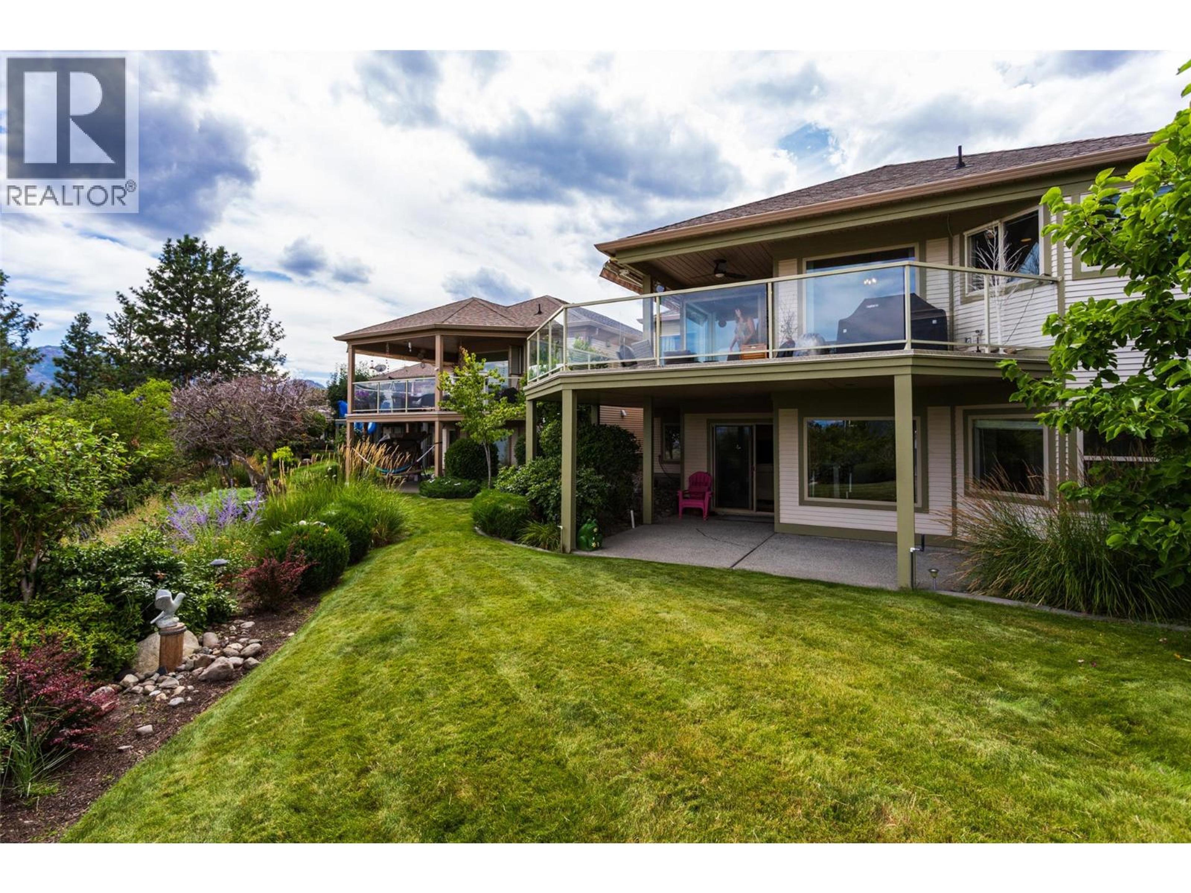 4074 Gellatly Road, West Kelowna - Exteriors - Full Complex View - Photo 8