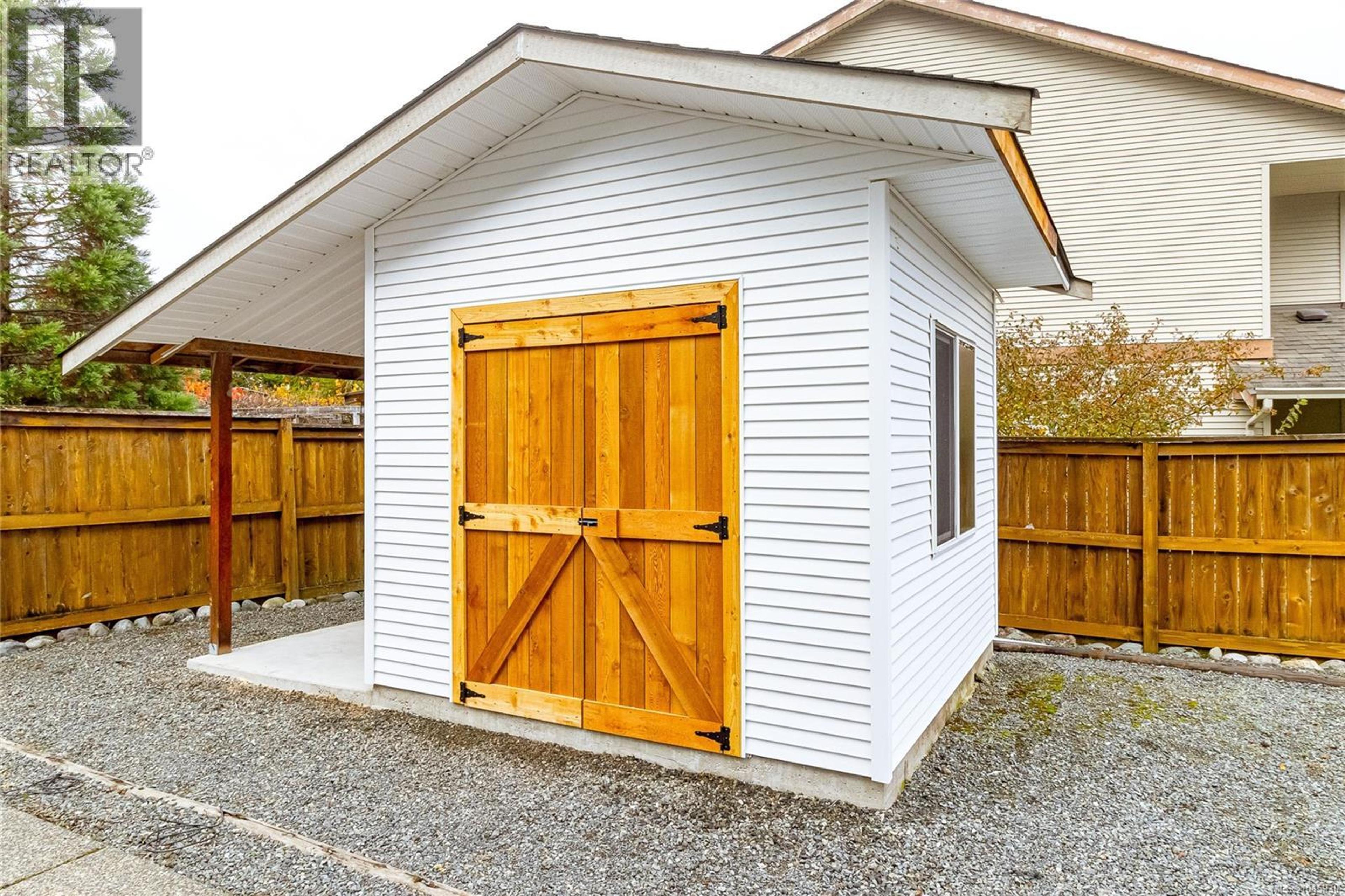 5996 Rockridge Rd, Duncan - Exteriors - Photo 3