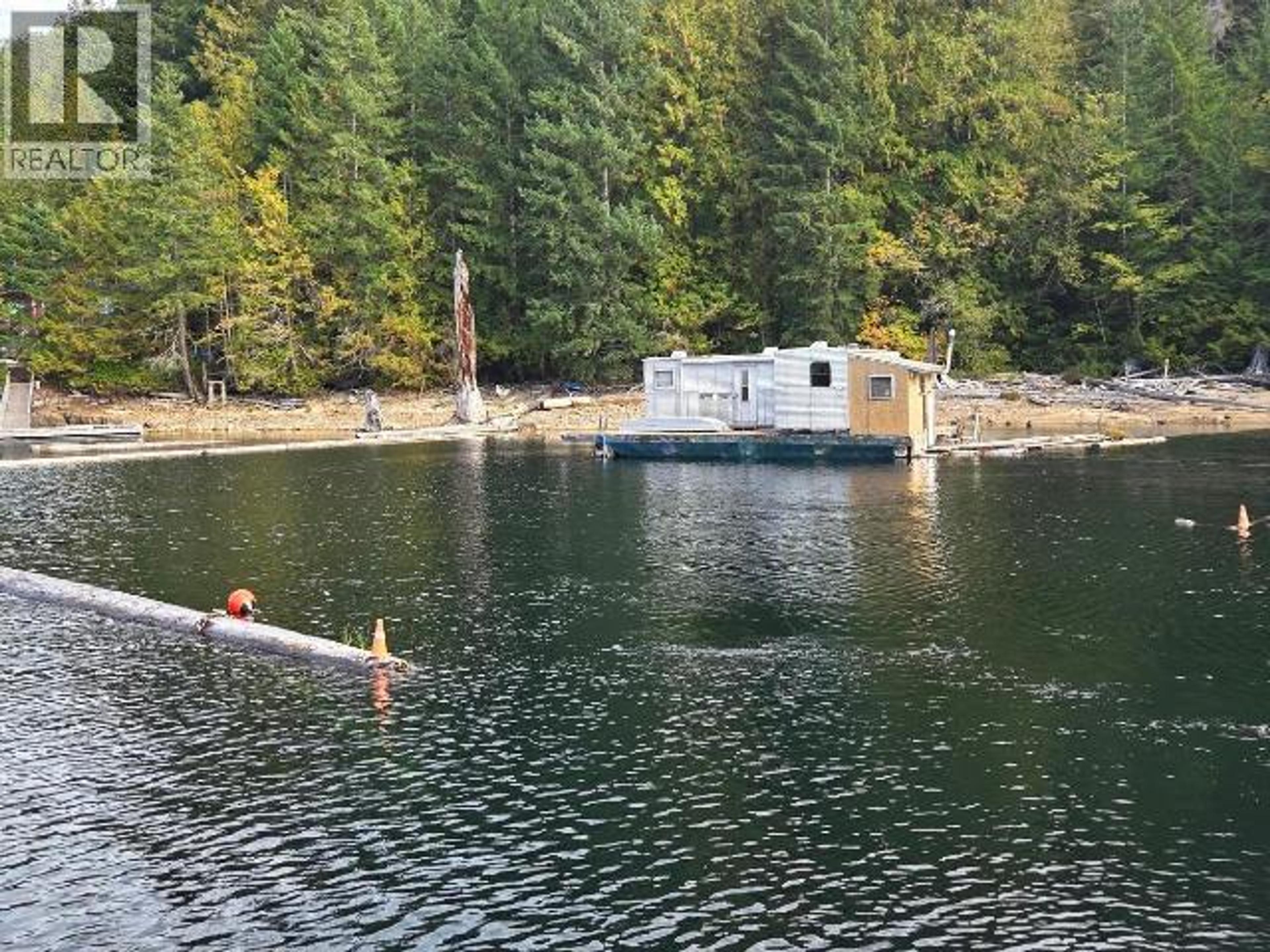 9436 POWELL LAKE - Image 3