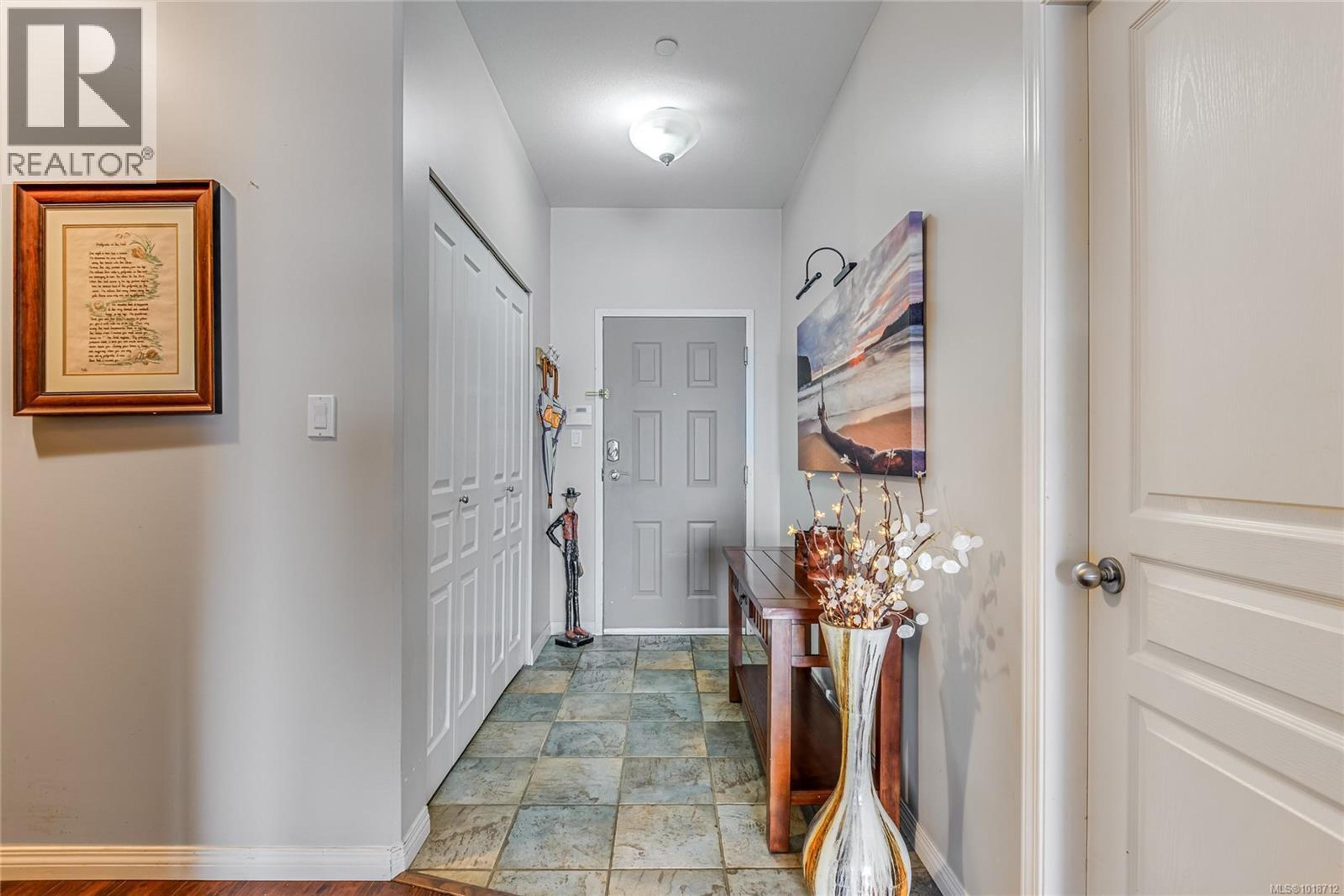 #412 350 SOUTH ISLAND HWY - Image 2