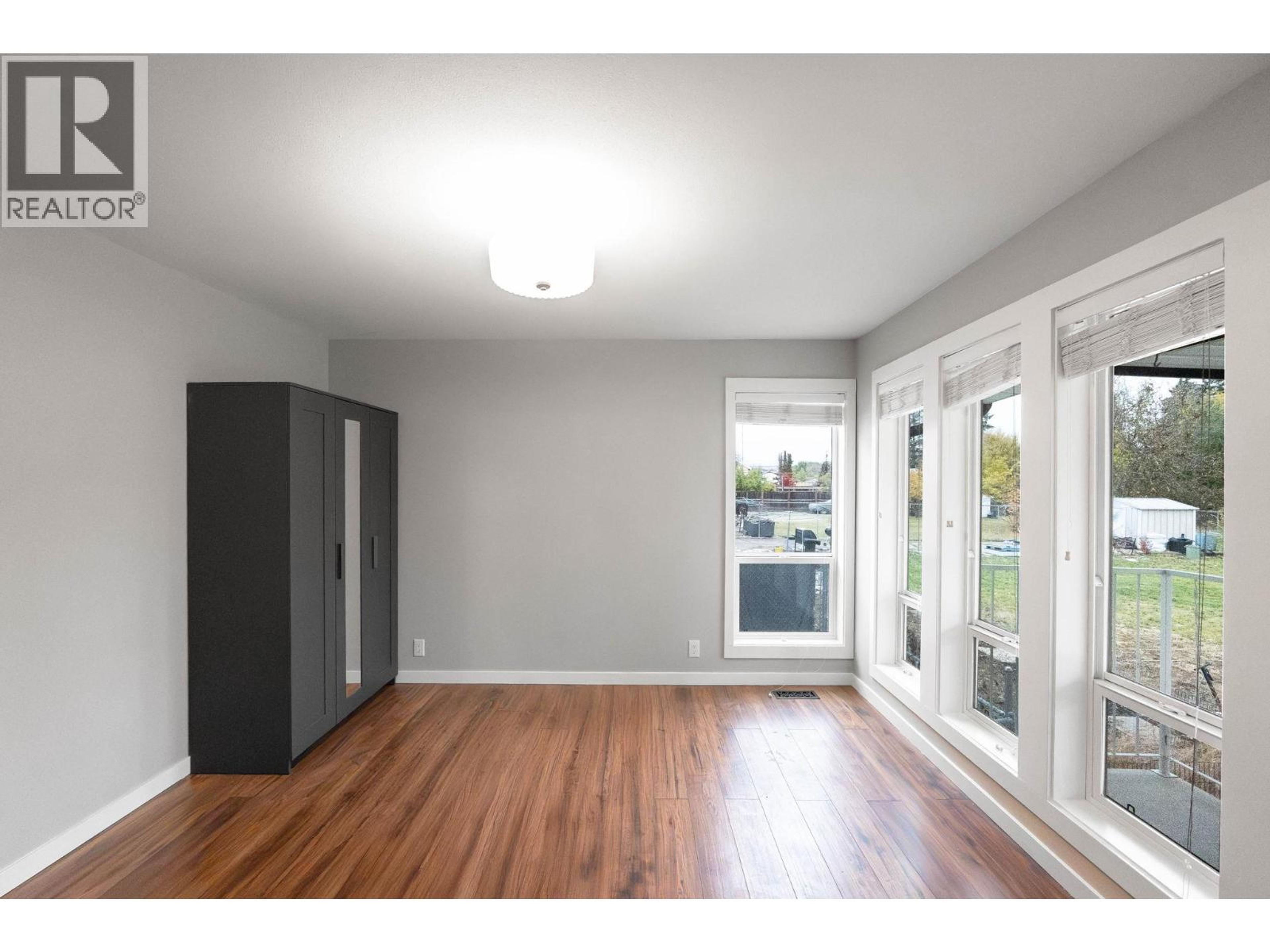 680 TARTAN ROAD - Image 3