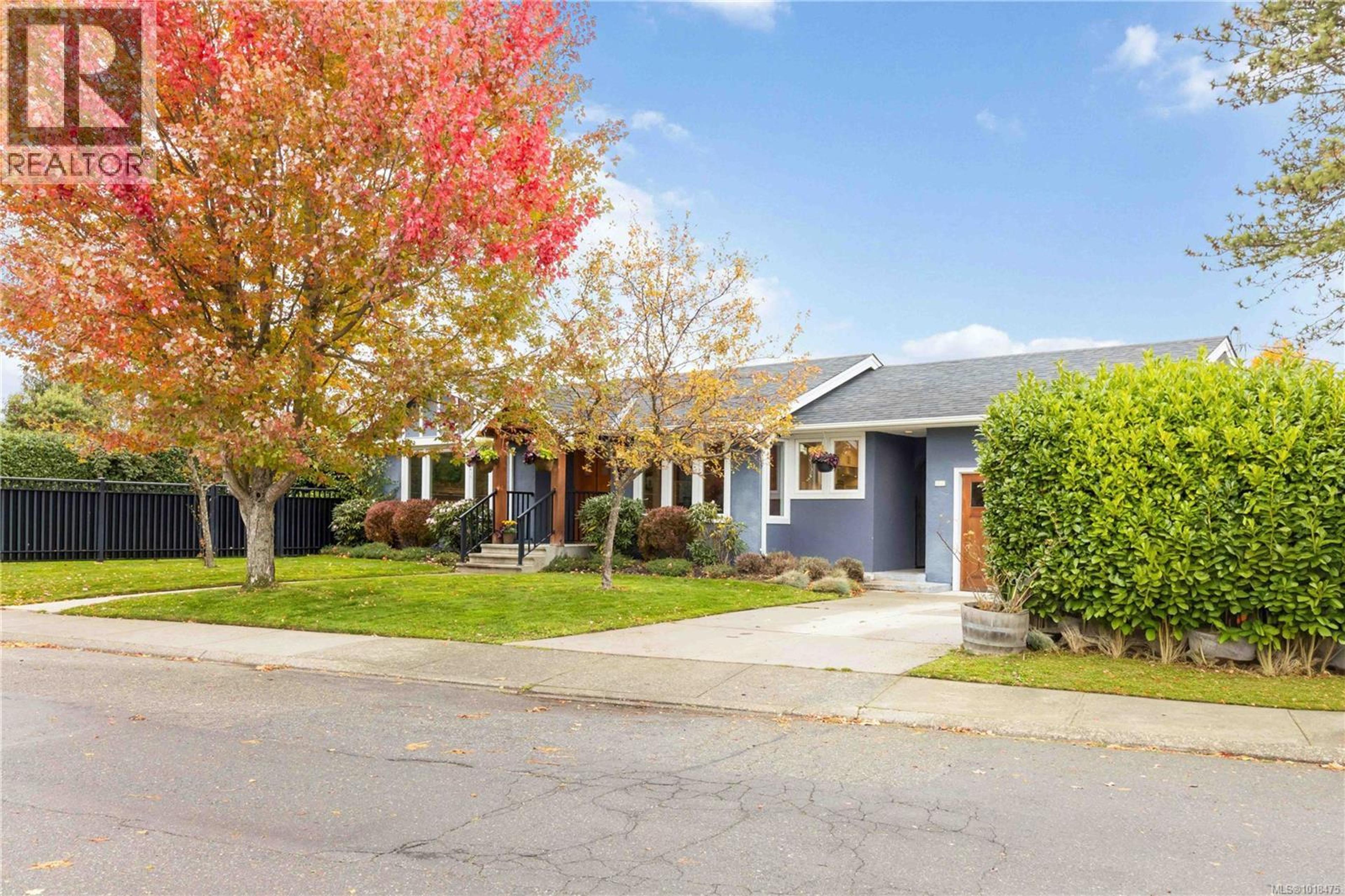 2200 KINROSS AVE - Image 3