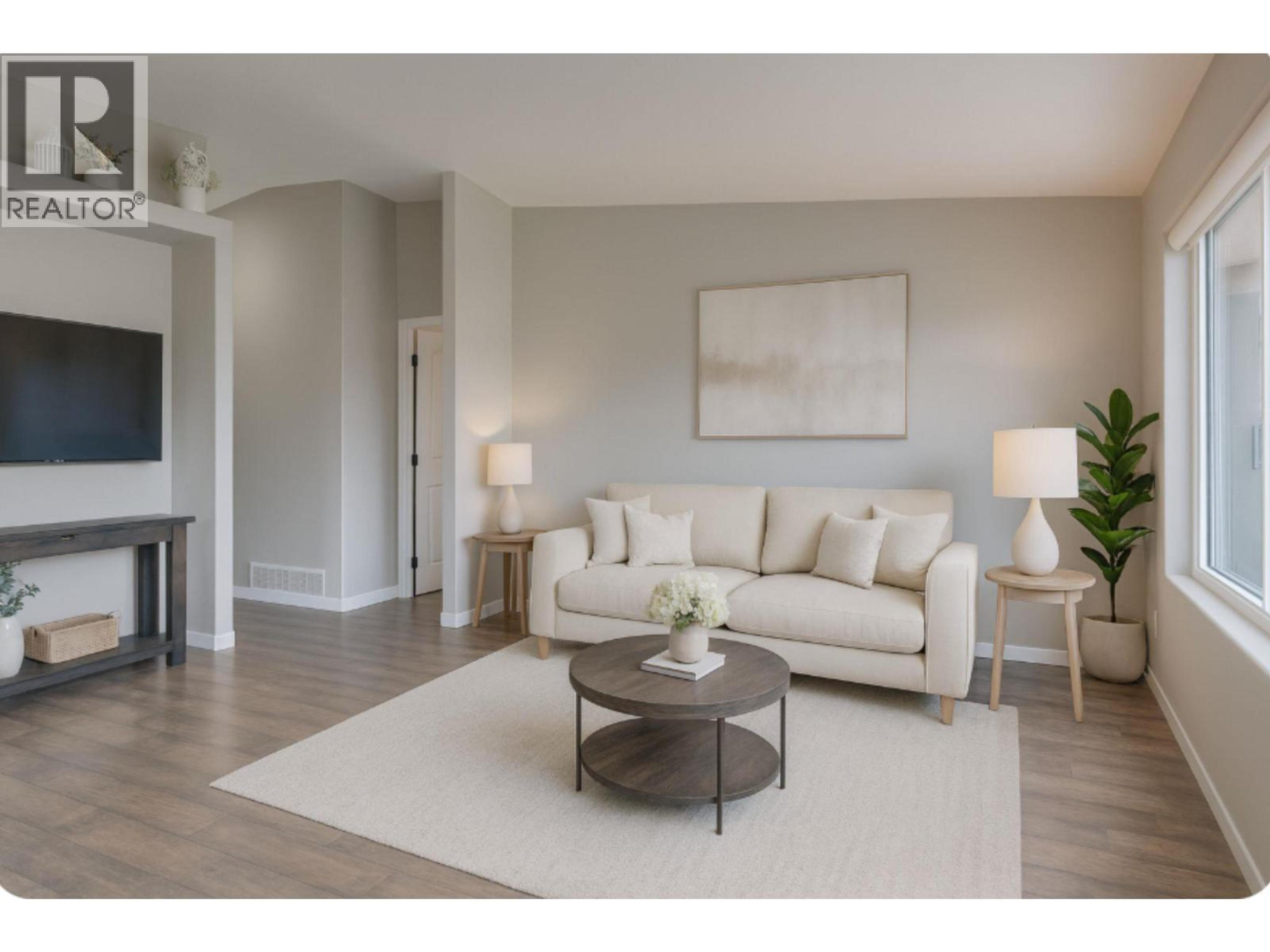 #4 4700 BELLA VISTA ROAD - Main Image