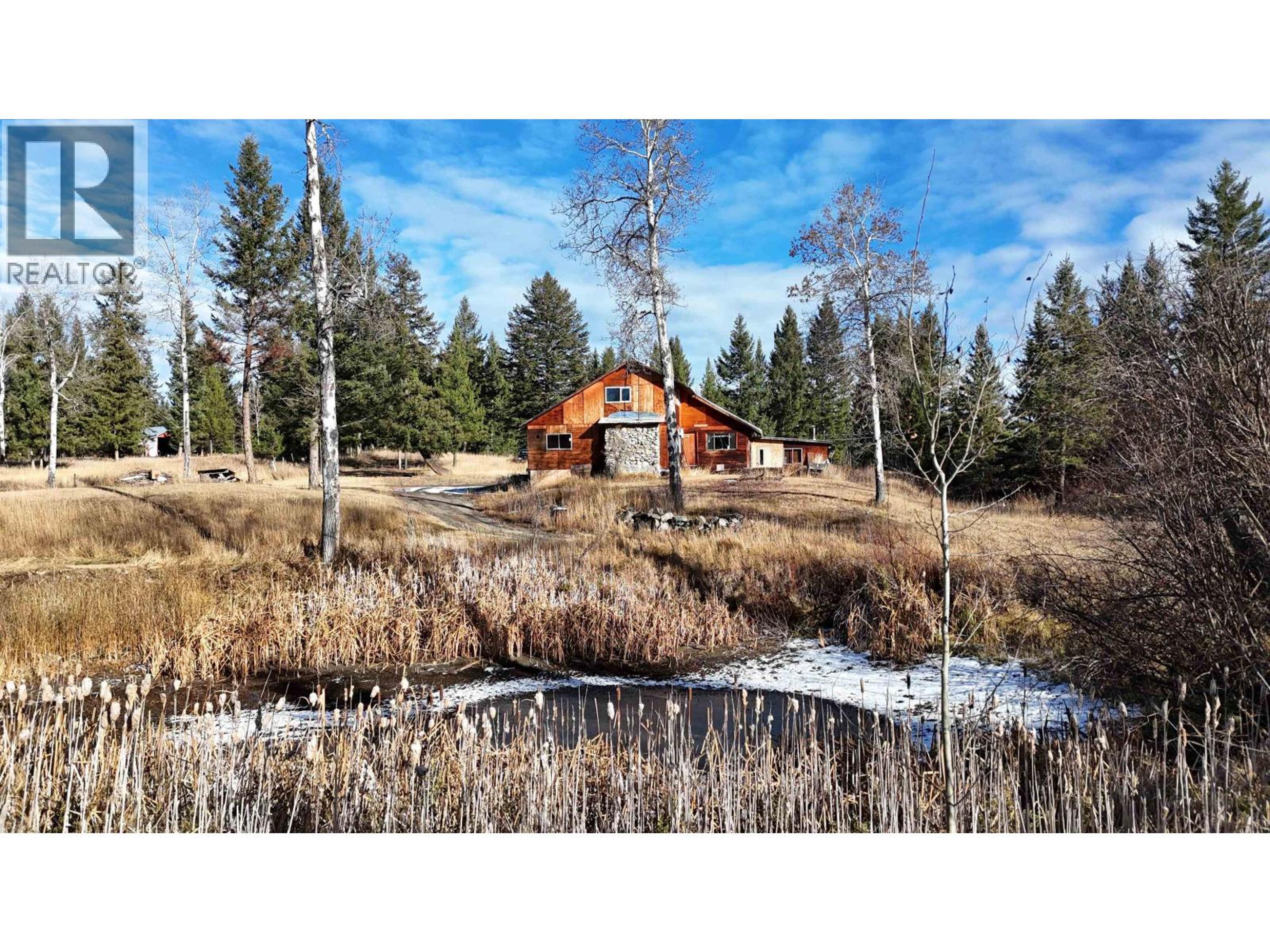 5536 BIRCHVIEW ROAD - Main Image