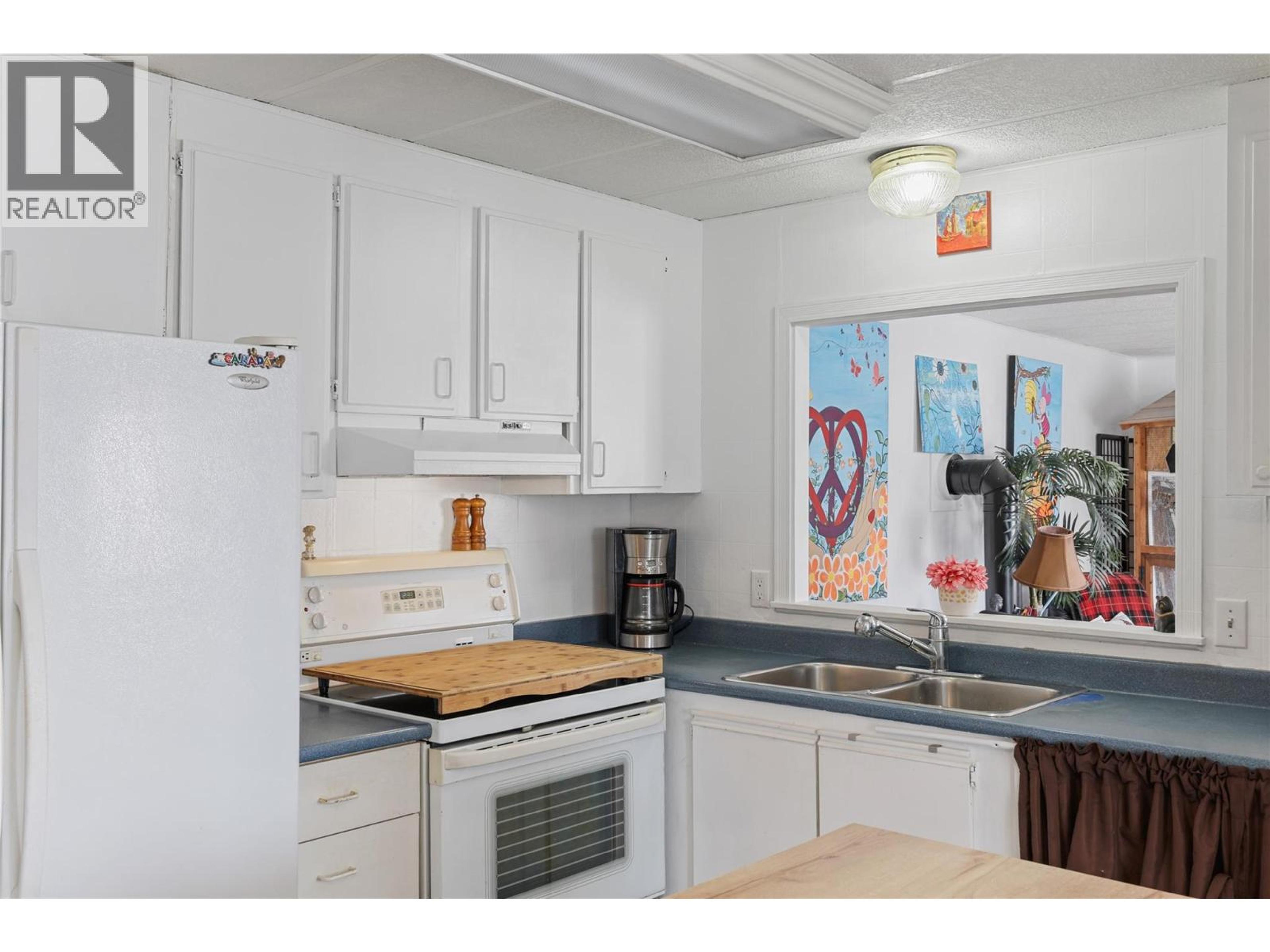 #202 2400 OAKDALE WAY - Image 2