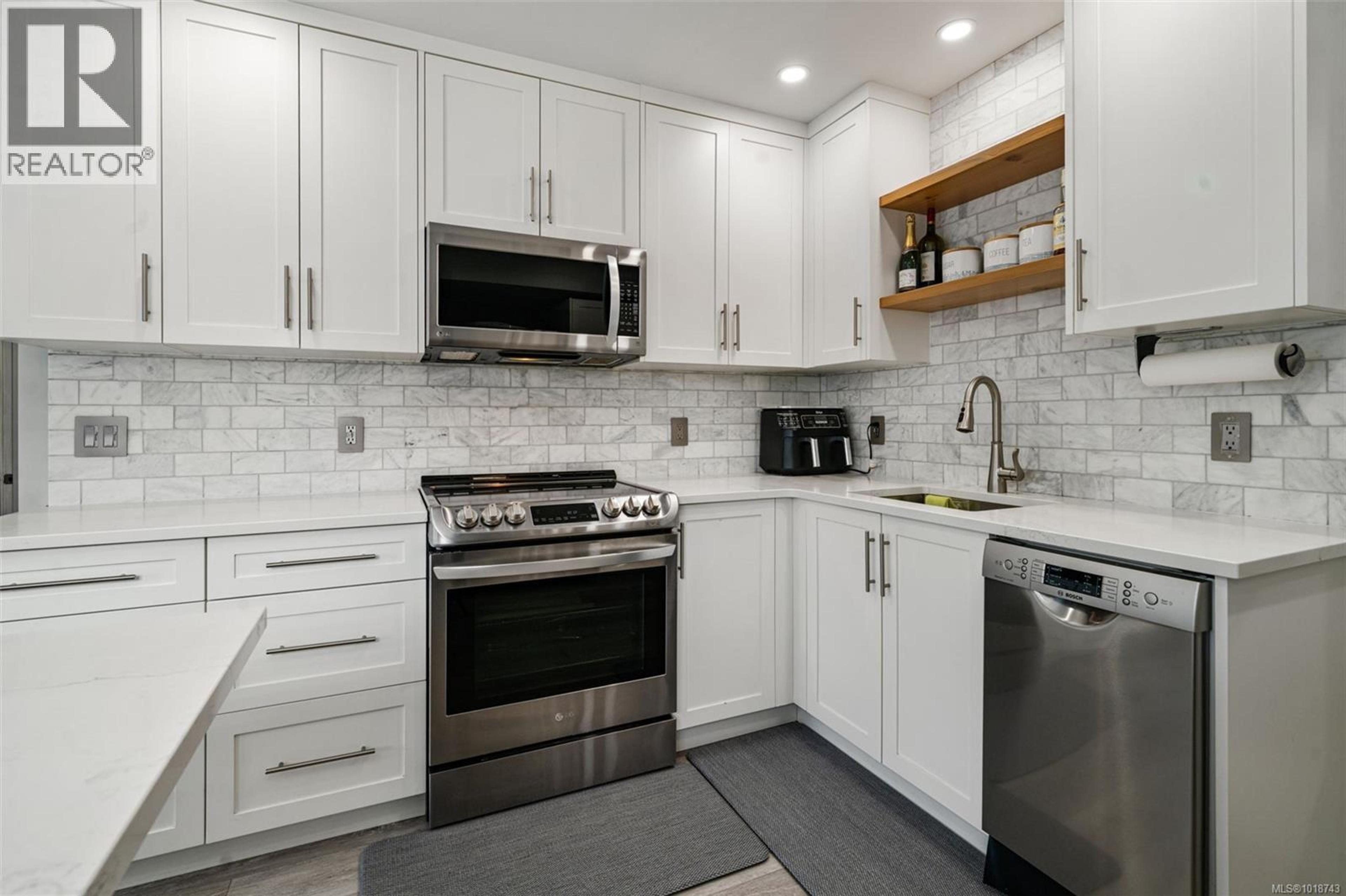 450 OBED AVE - Main Image