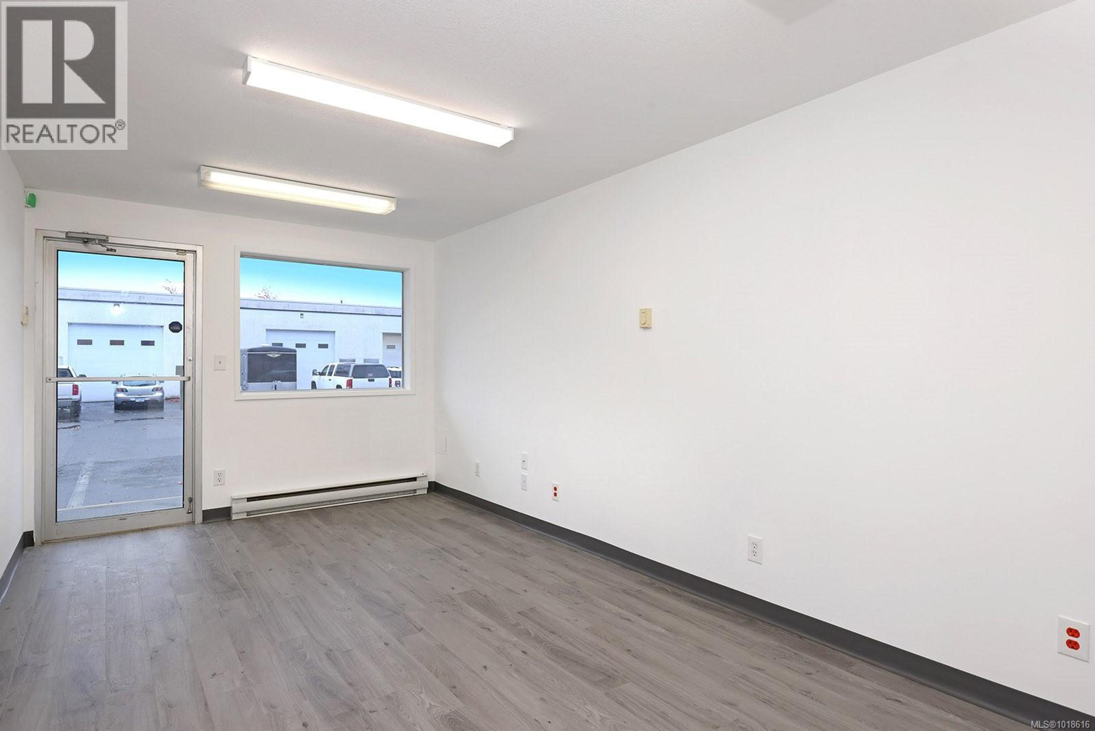 #14 2663 KILPATRICK AVE - Image 3