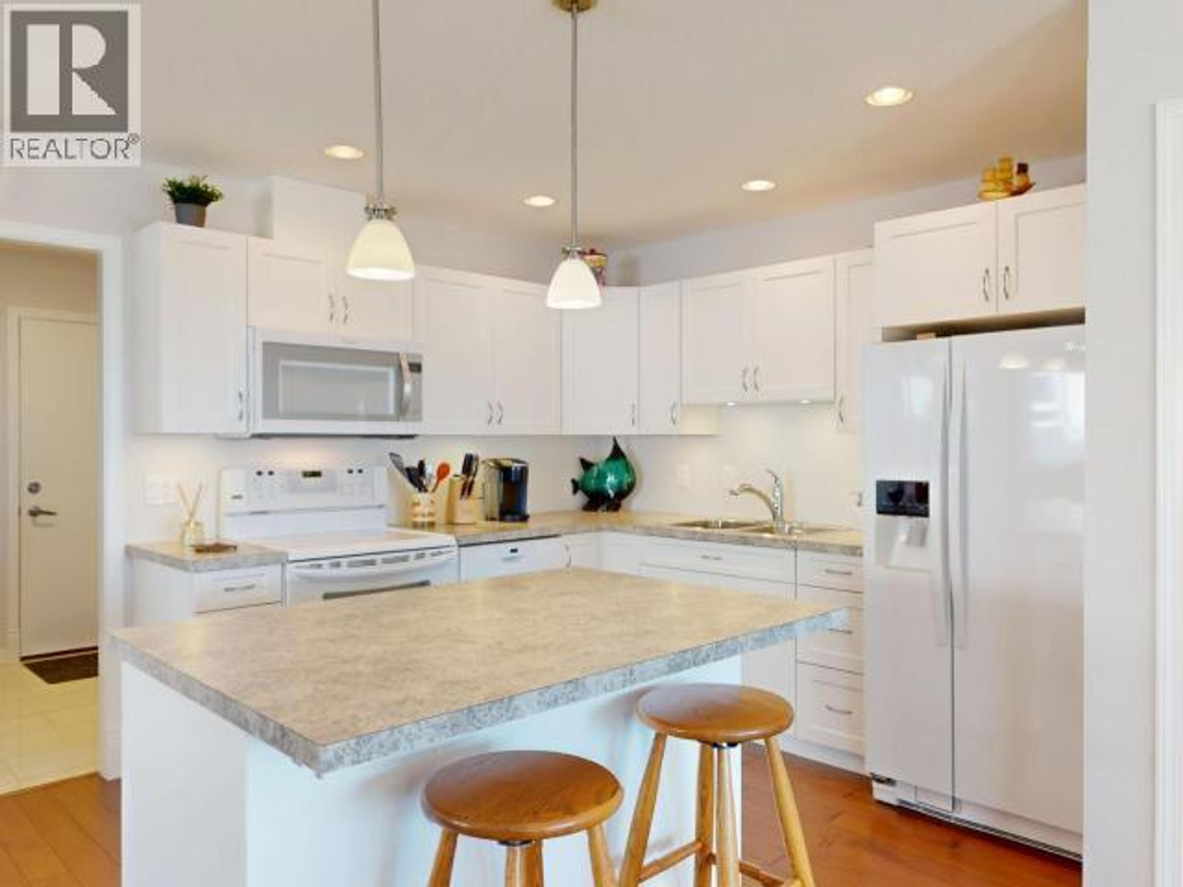 #7 4415 MANSON AVE - Image 3