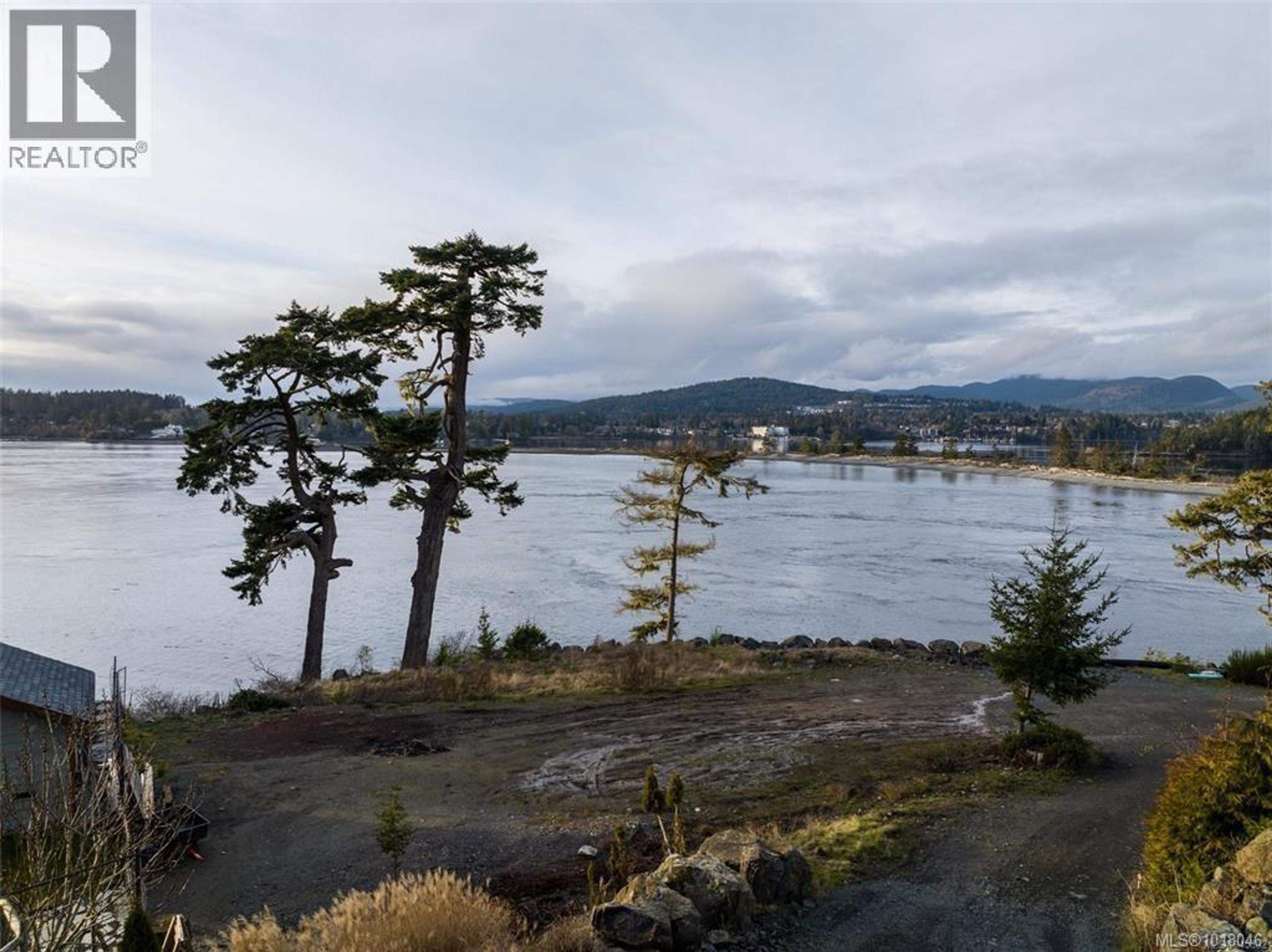 7120 FRIENDSHIP LANE - Main Image