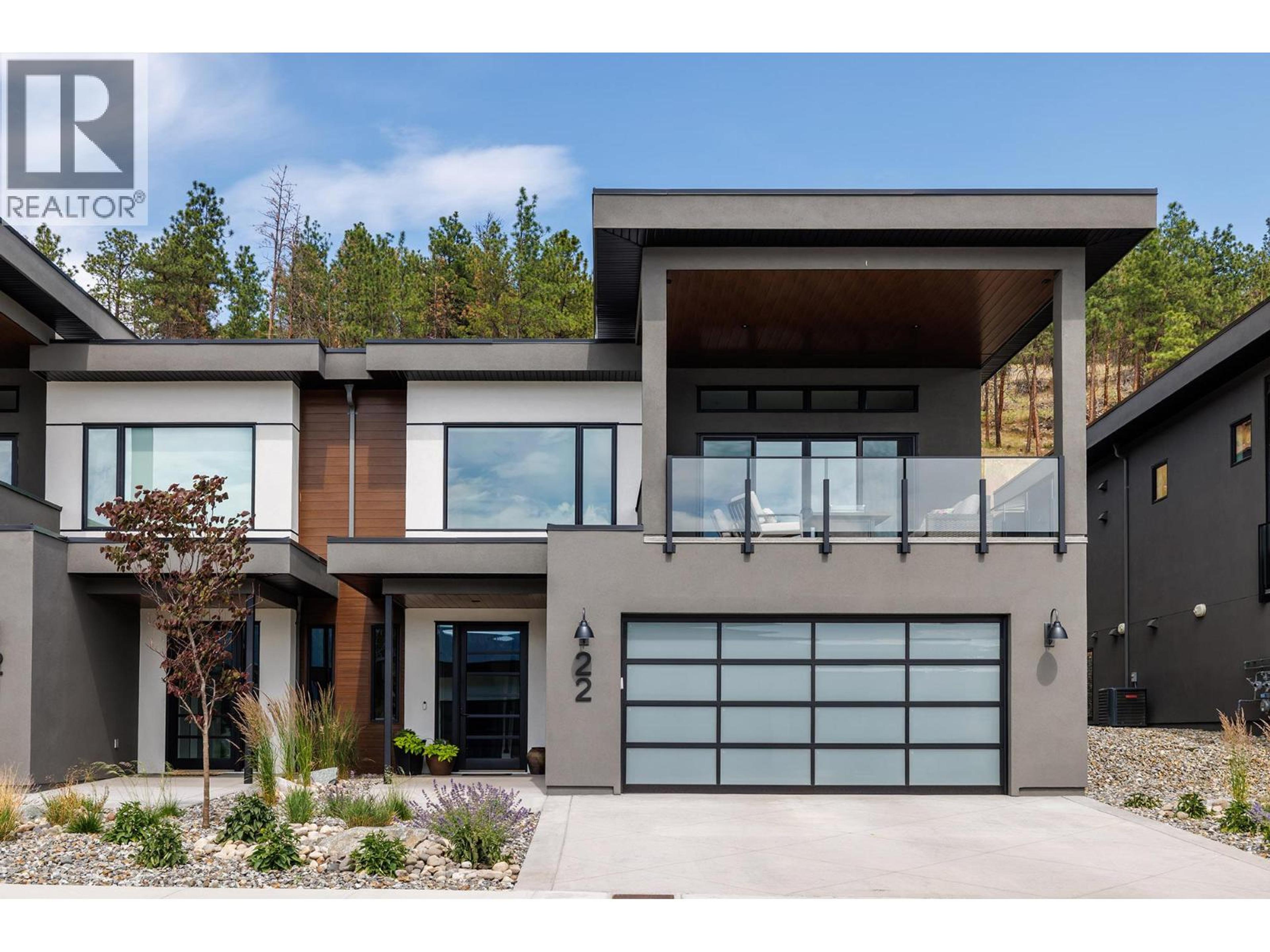 9201 Okanagan Centre Road W, Lake Country - Exteriors - Photo 1