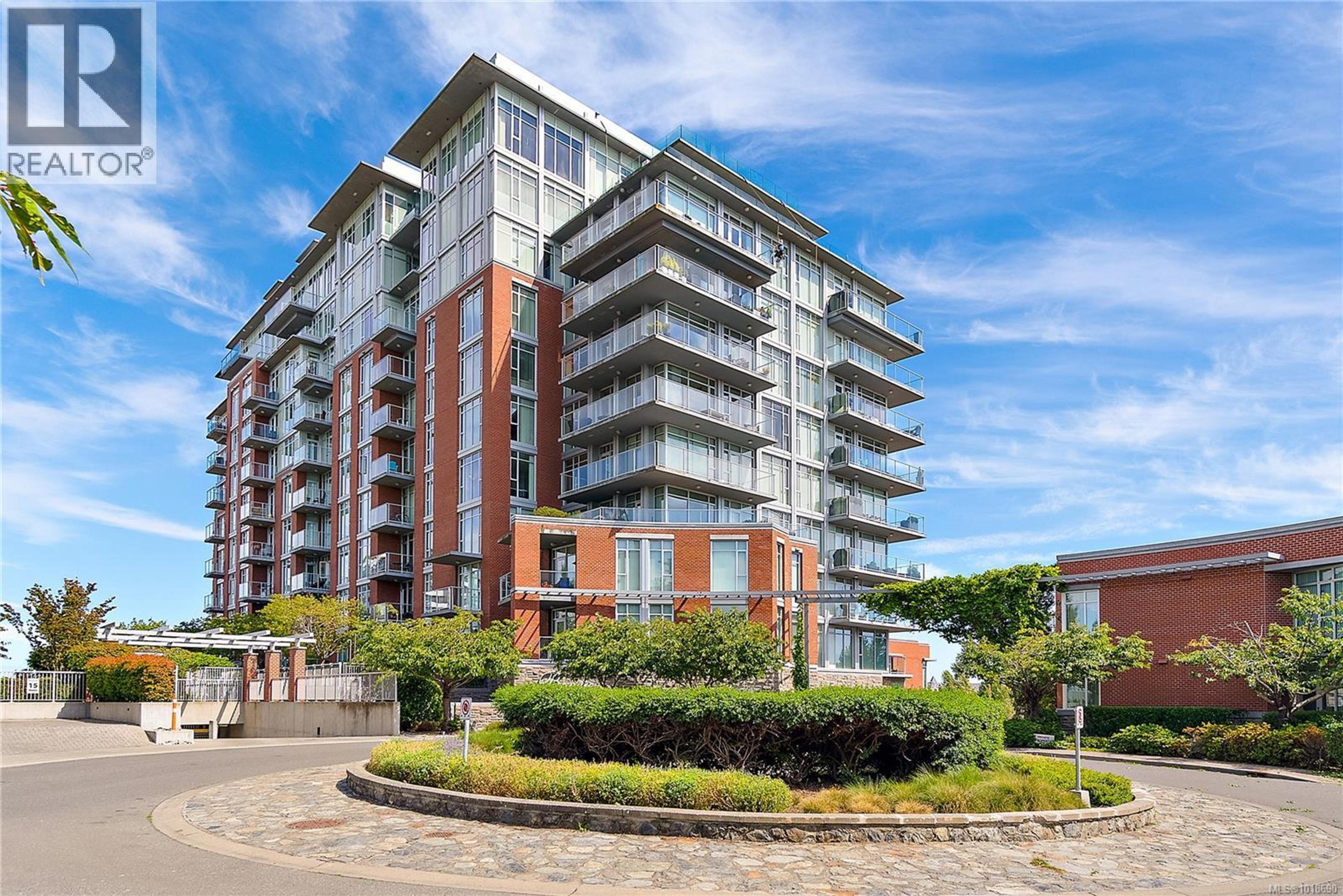 #205 100 SAGHALIE RD - Main Image