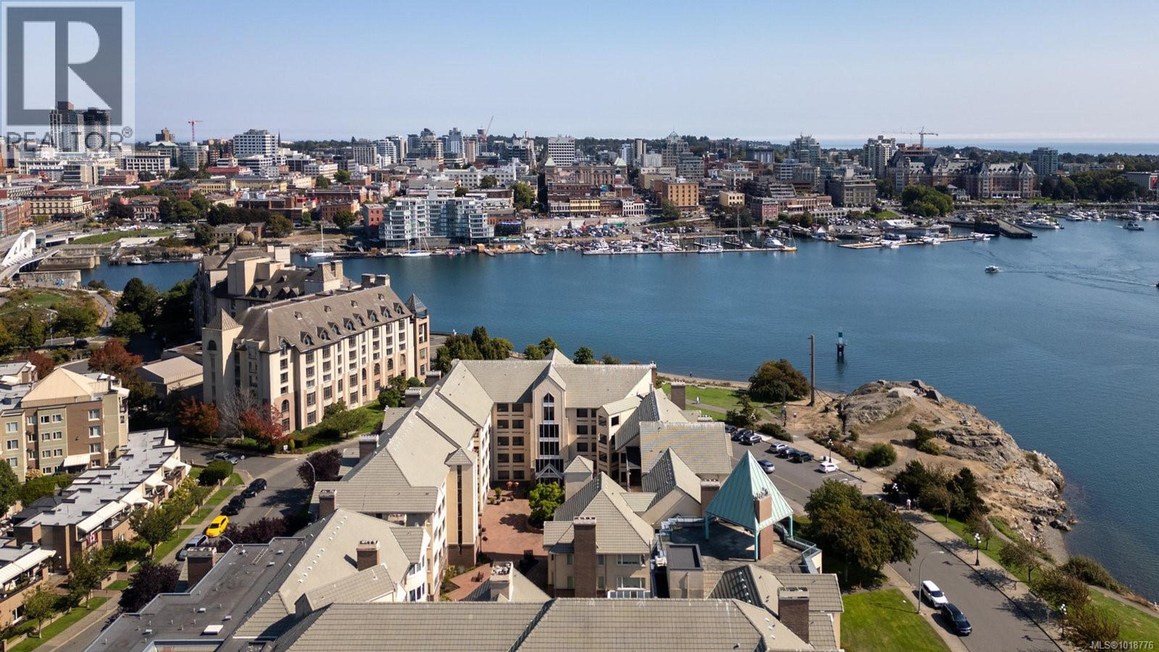 50 Songhees Rd, Victoria - Exteriors - Full Complex View, Drone/Aerial View - Photo 3