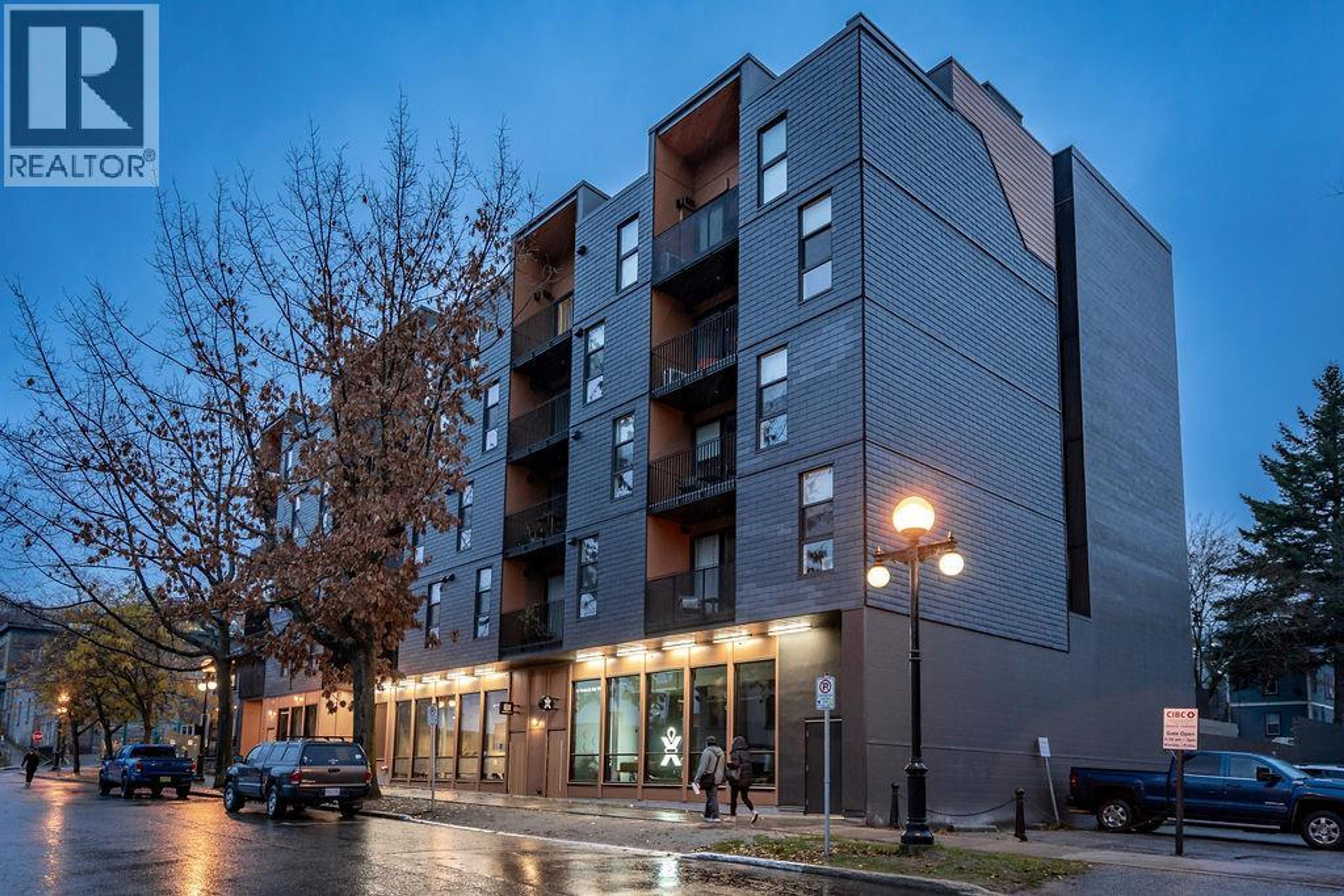 514 VICTORIA Street, Nelson - Exteriors - Photo 4