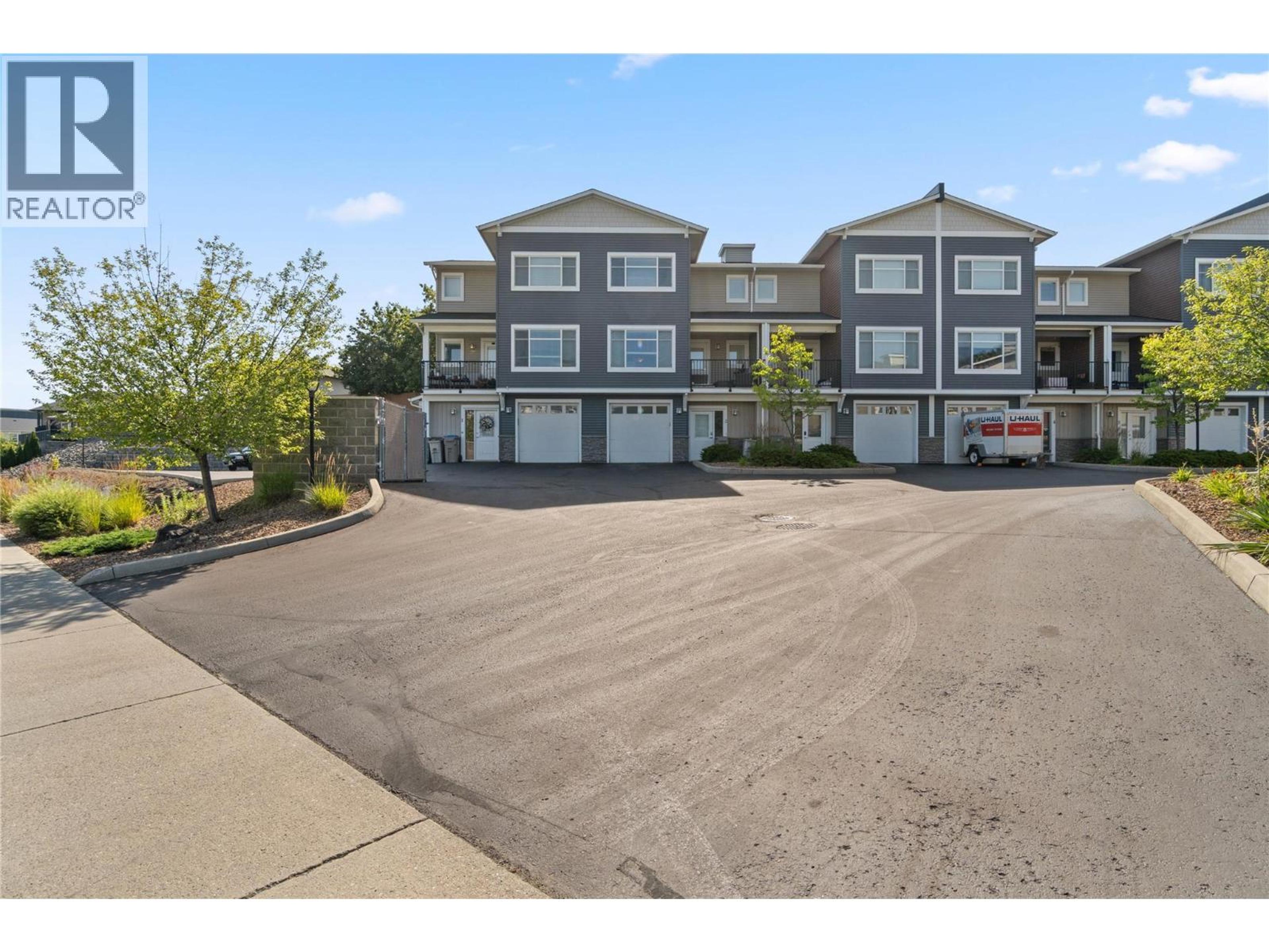 1711 Copperhead Drive, Kamloops - Exteriors - Full Complex View - Photo 4