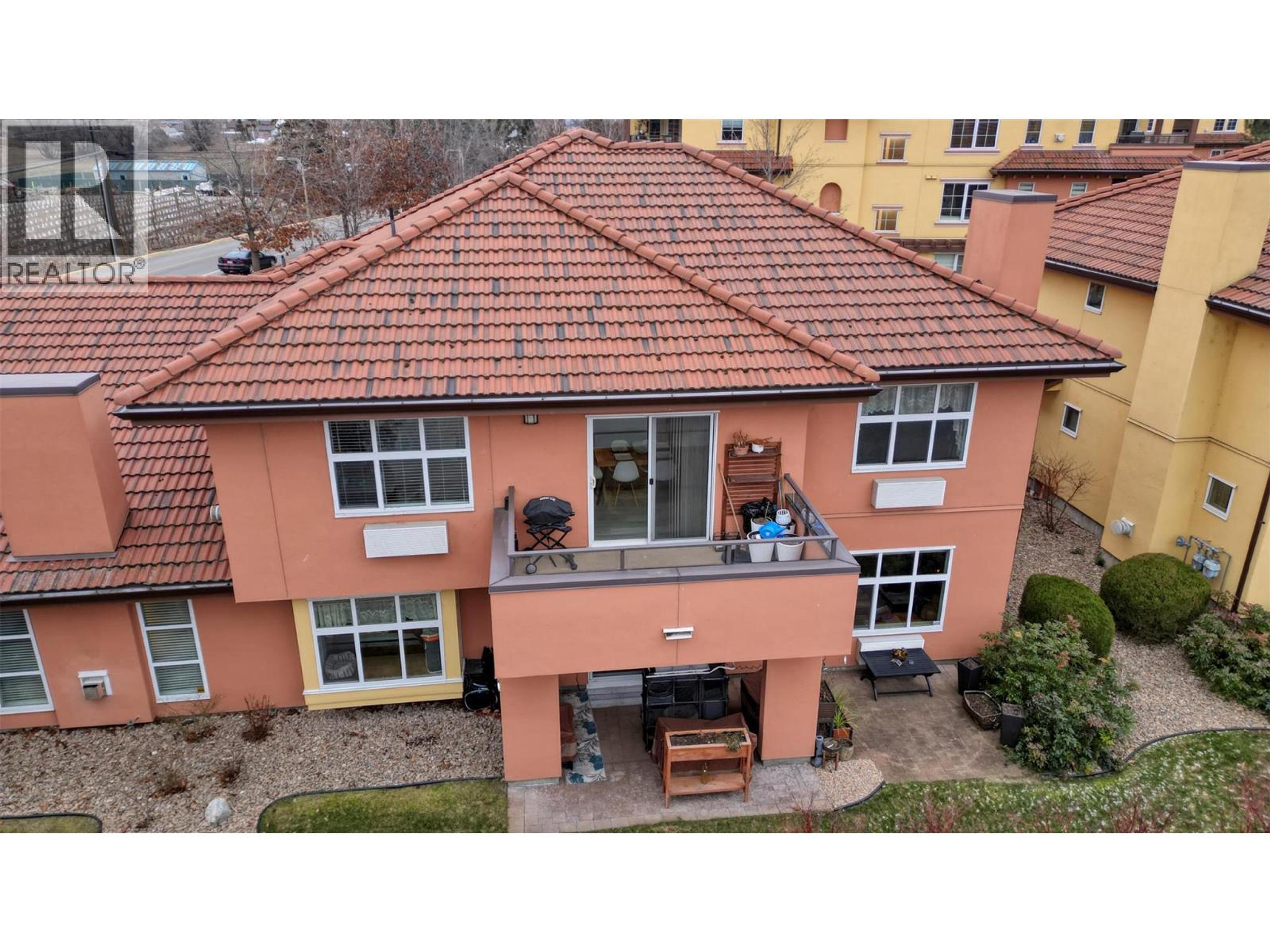 7600 COTTONWOOD Drive, Osoyoos - Exteriors - Drone/Aerial View - Photo 7