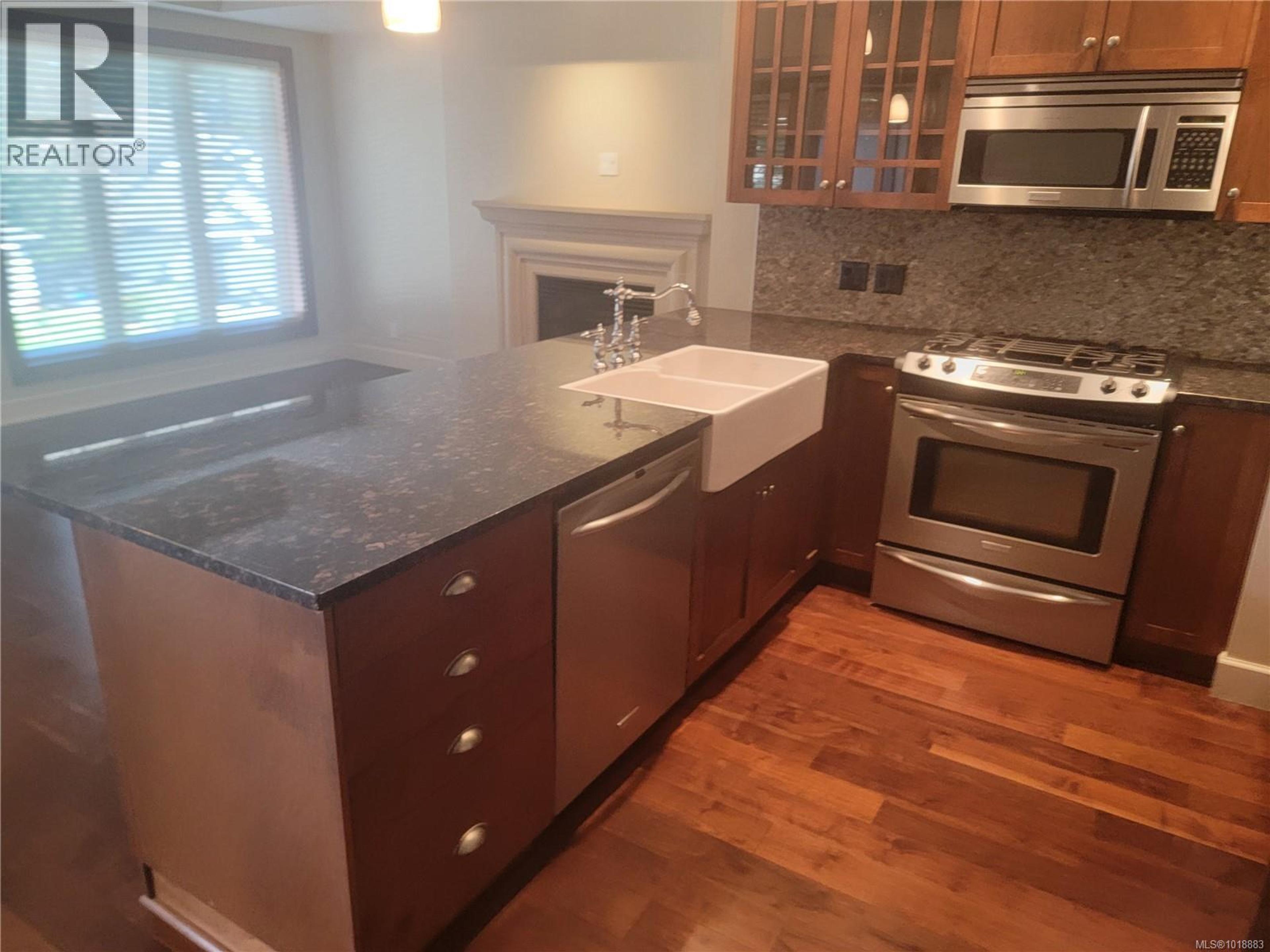 #205 2006 TROON CRT - Image 3