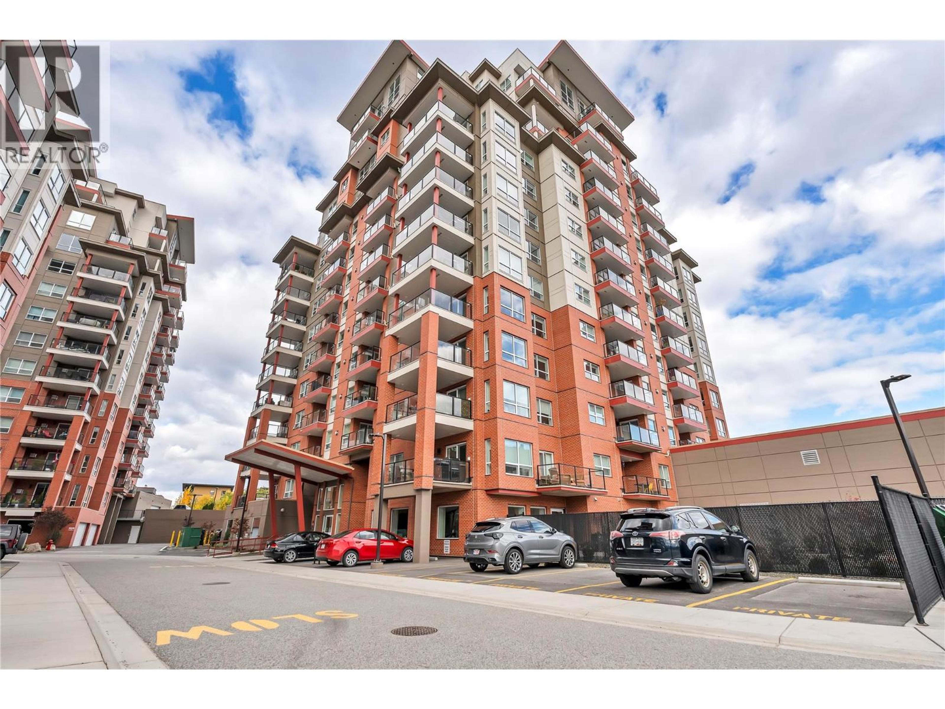 3362 SKAHA LAKE Road, Penticton - Exteriors - Full Complex View - Photo 4