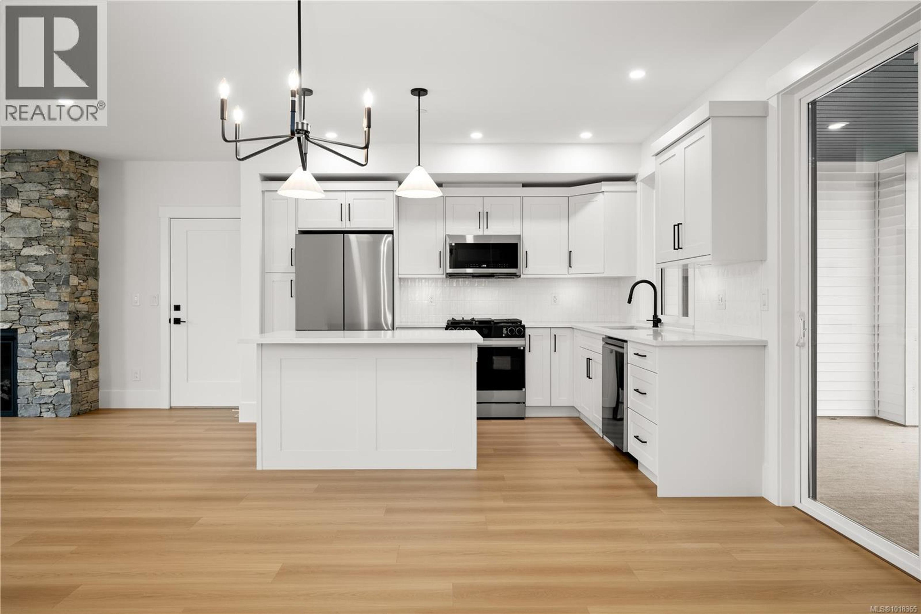 4193 CORUNNA AVE - Image 3