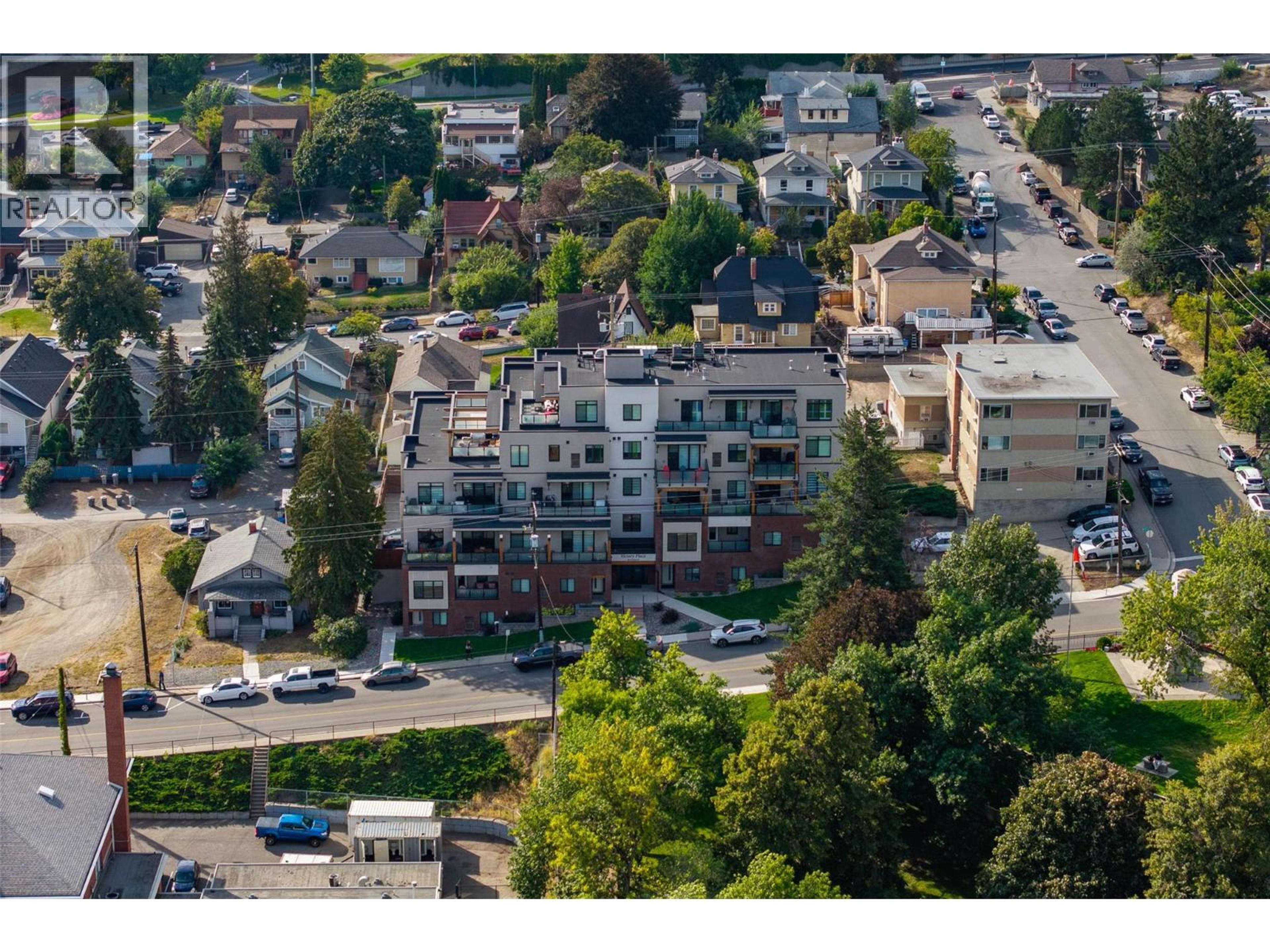 227 BATTLE Street, Kamloops - Exteriors - Full Complex View, Drone/Aerial View - Photo 5