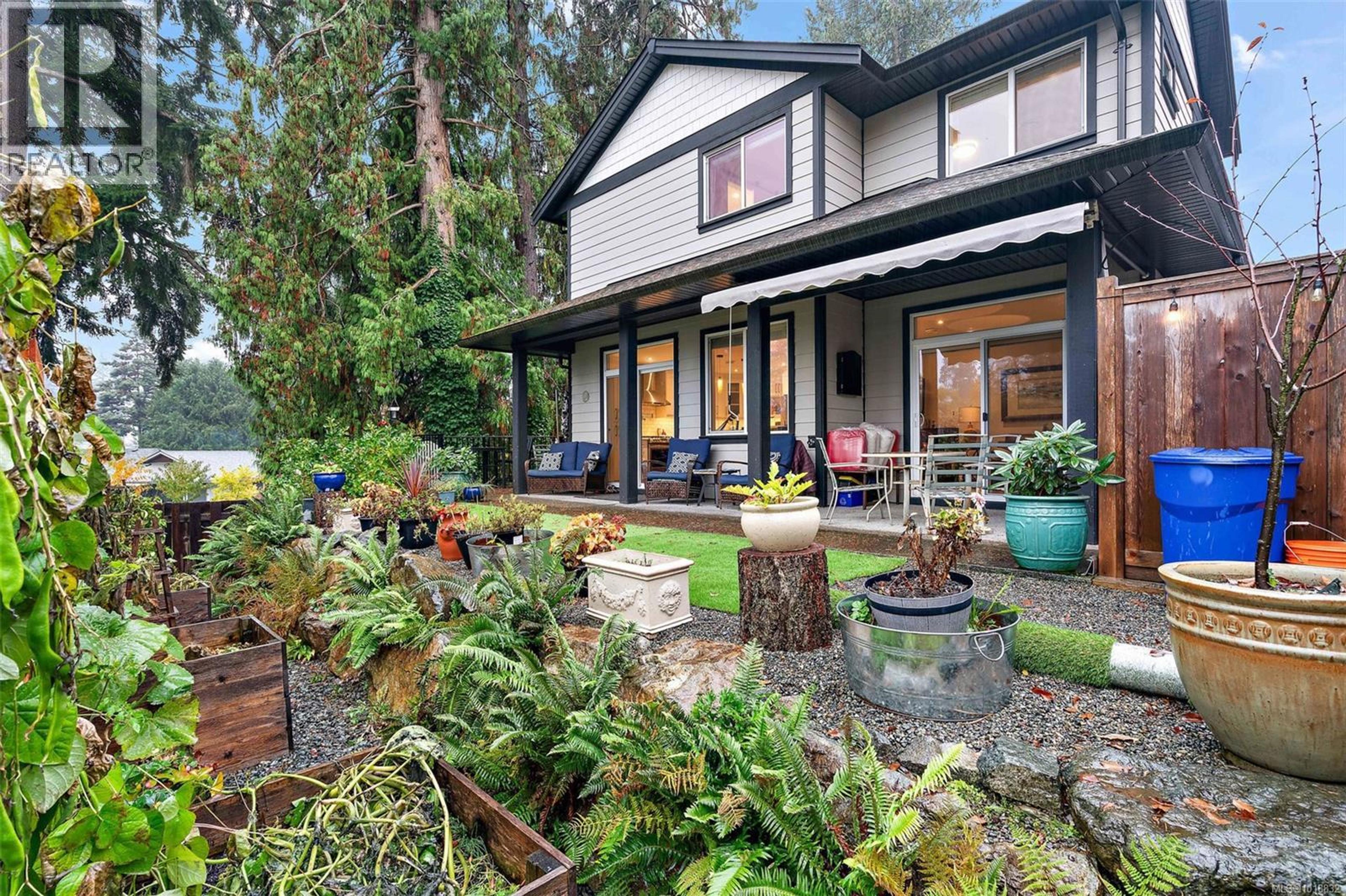 5869 Deuchars Dr, Duncan - Exteriors - Photo 2