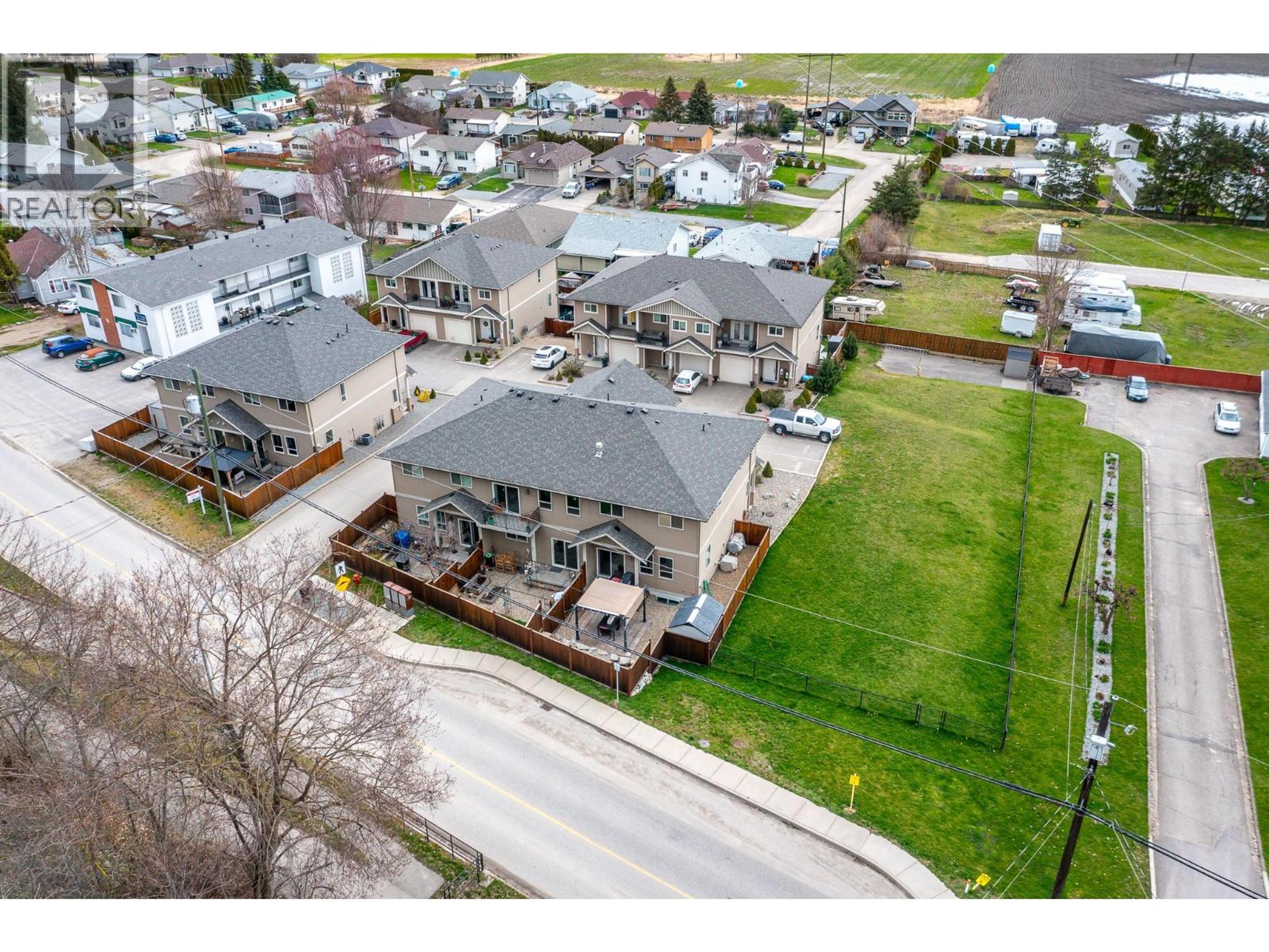 173 Salmon Arm Drive, Enderby - Exteriors - Full Complex View, Drone/Aerial View - Photo 5