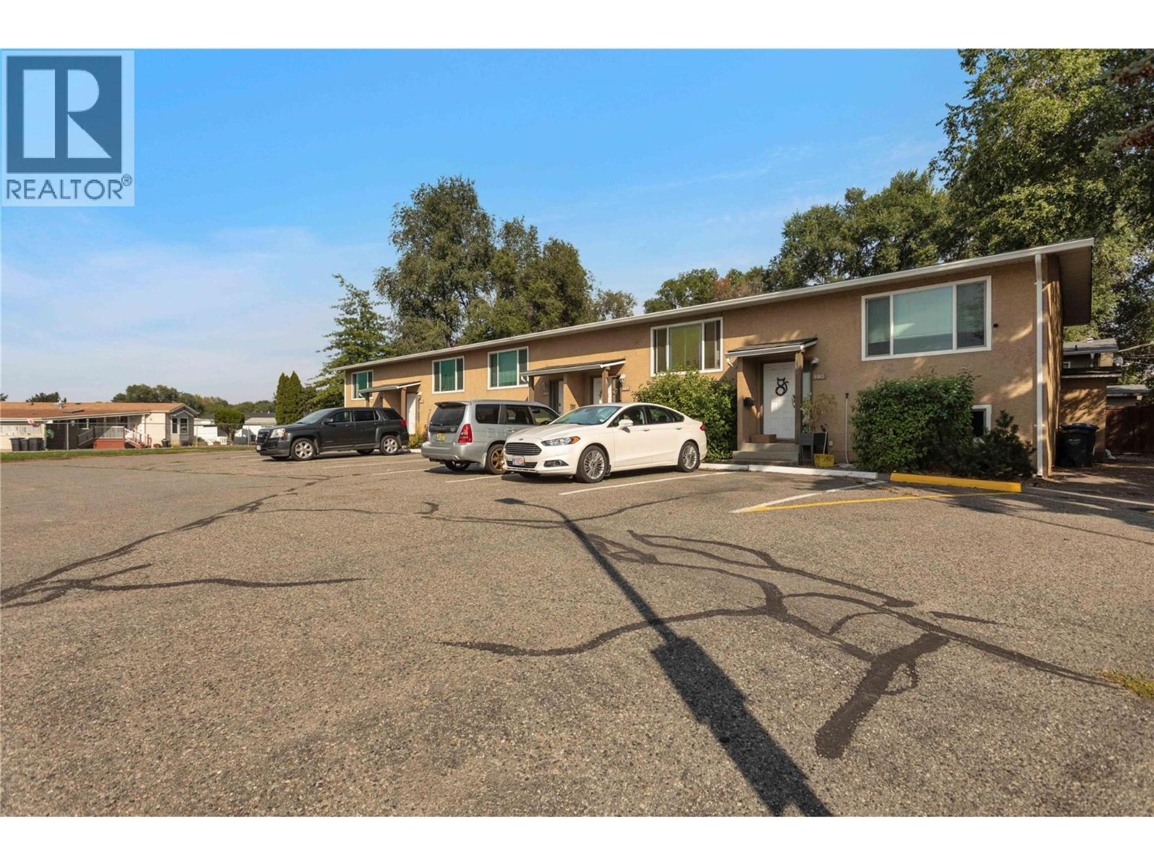 588 McCurdy Road, Kelowna - Exteriors - Full Complex View - Photo 3