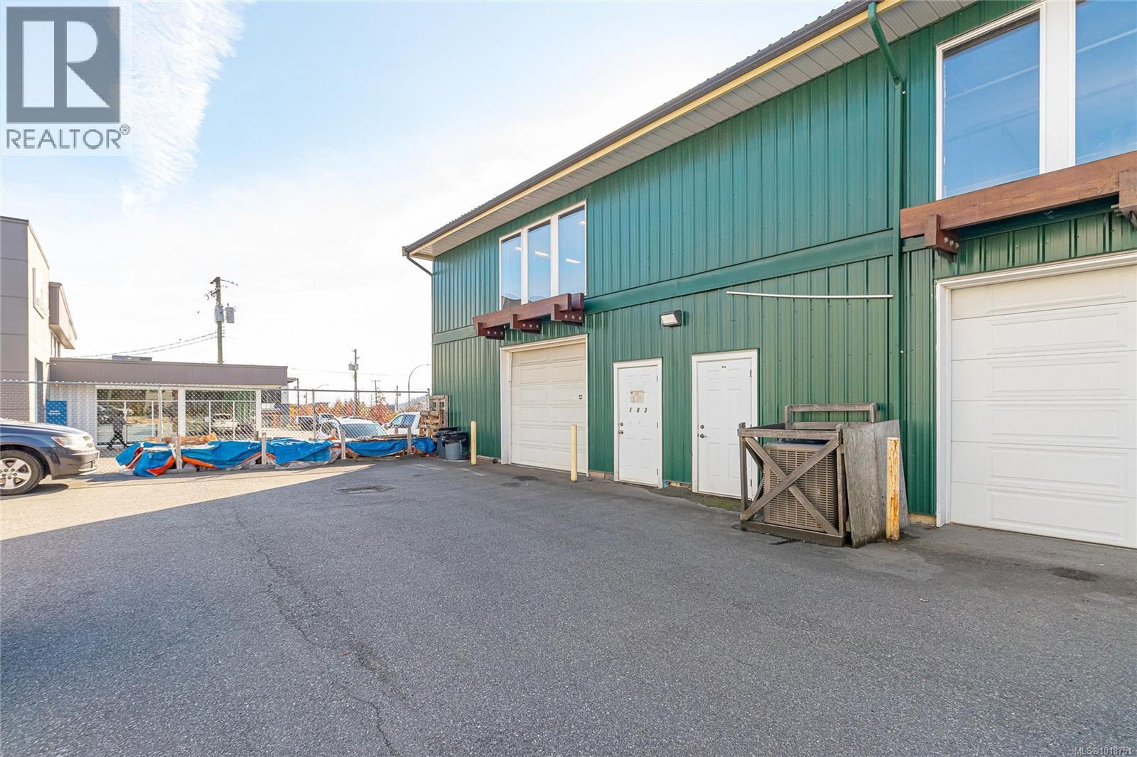 1930 Island Diesel Way, Nanaimo - Exteriors - Photo 2