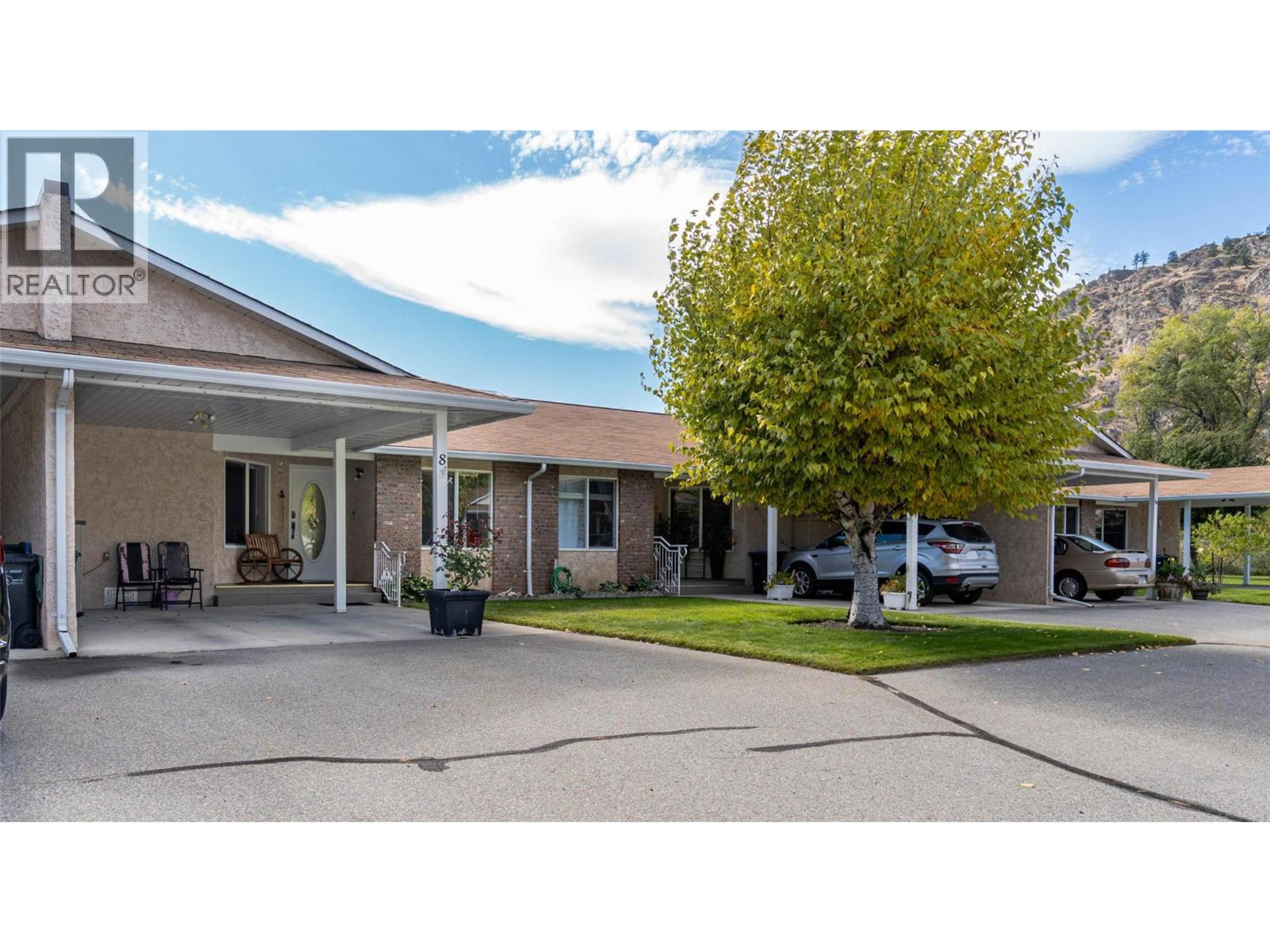 115 Redwing Place, Oliver - Exteriors - Full Complex View - Photo 2