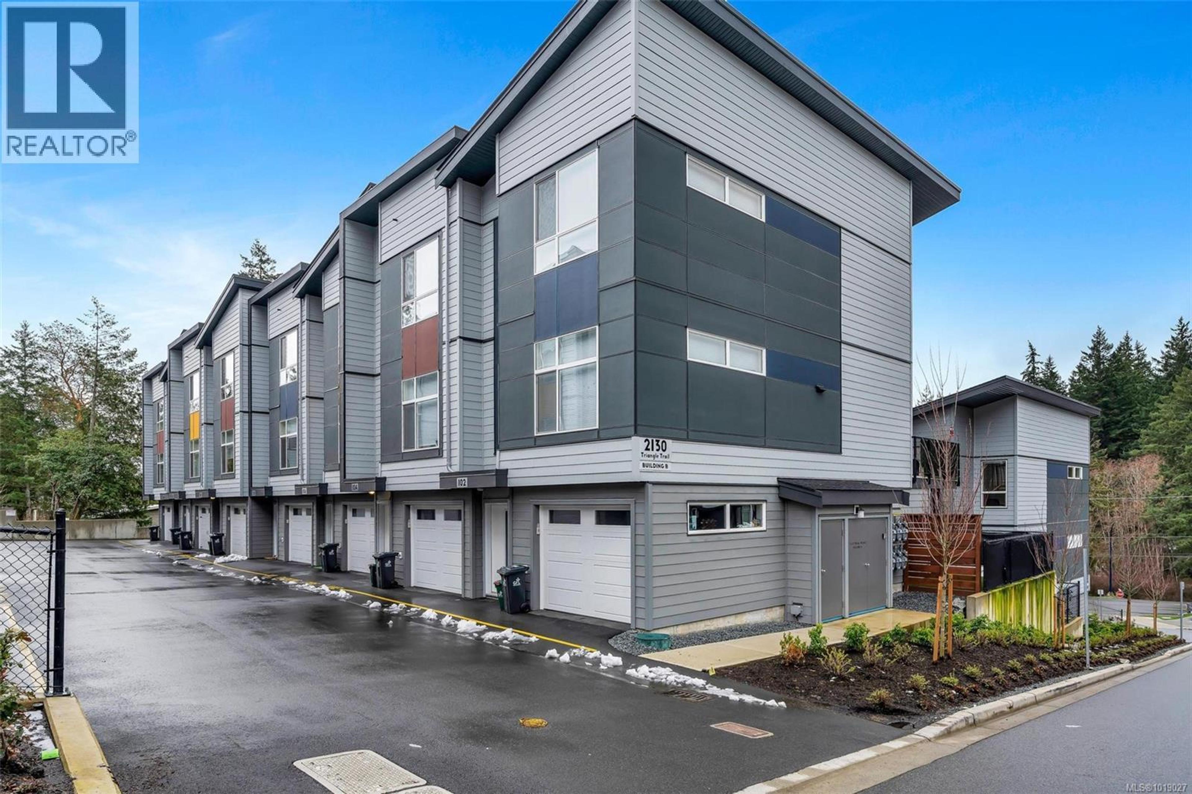 2130 Triangle Trail, Langford - Exteriors - Full Complex View - Photo 3