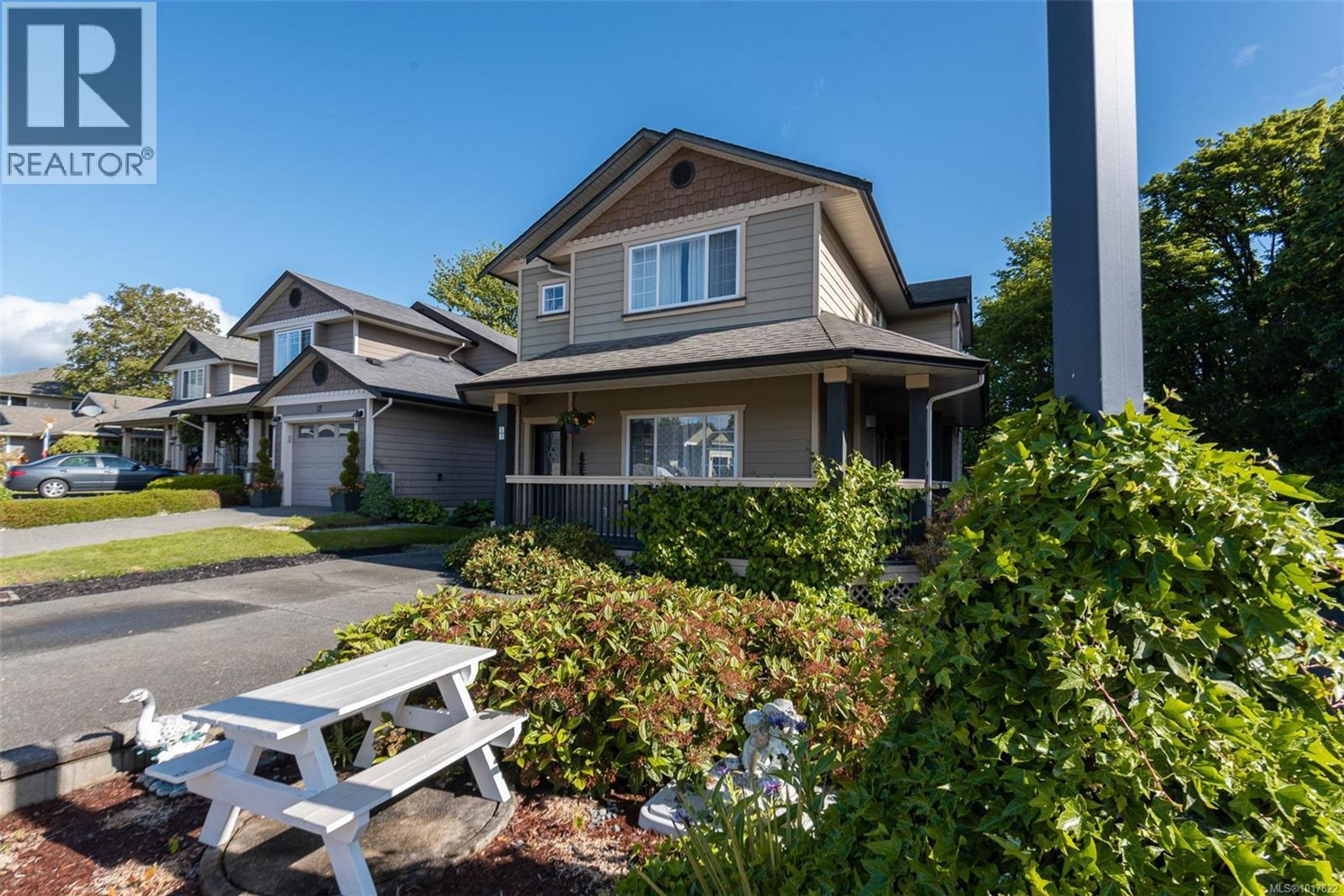 3085 Sherman Rd, Duncan - Exteriors - Full Complex View - Photo 4