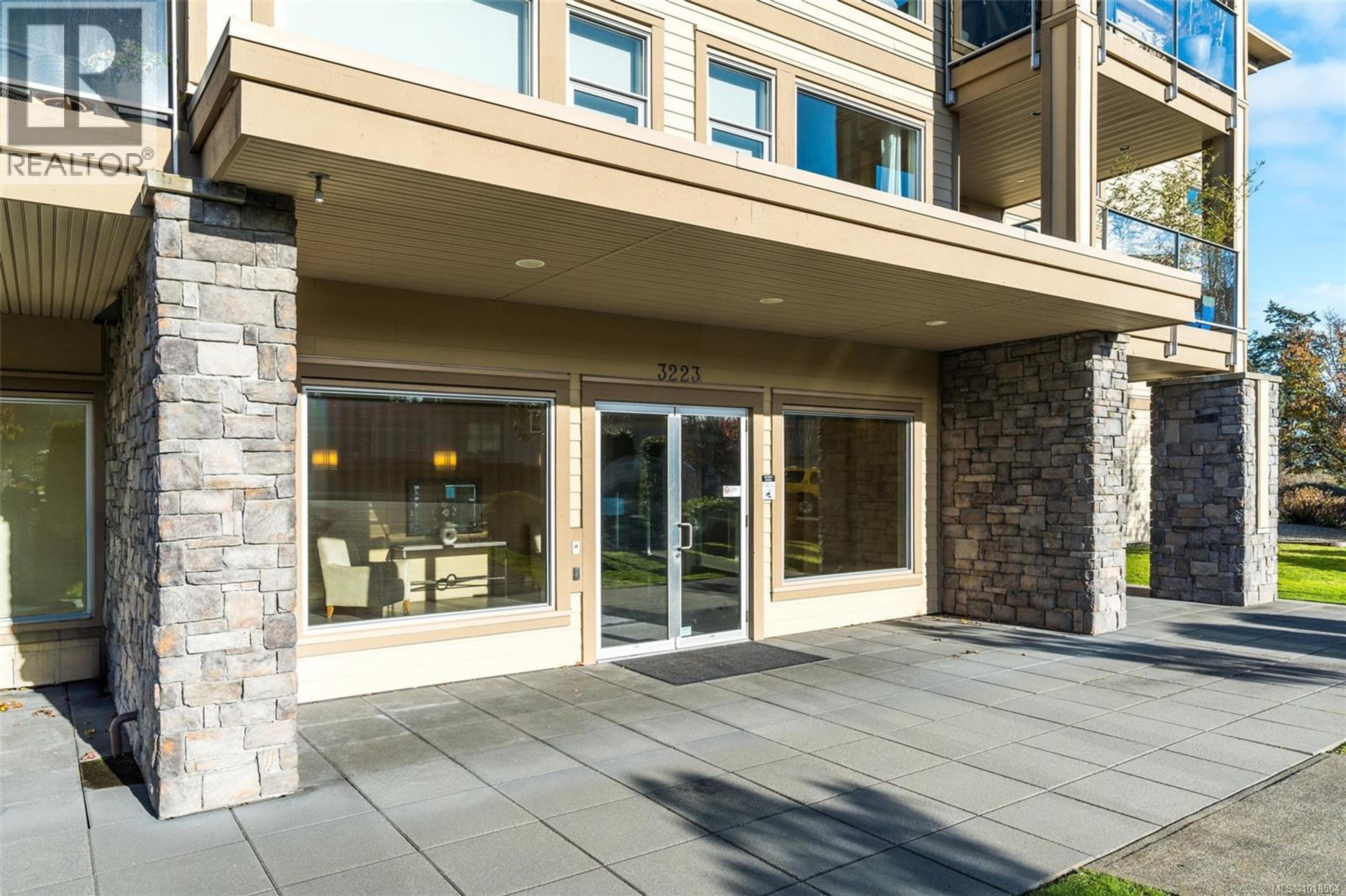 3223 Selleck Way, Colwood - Exteriors - Photo 3