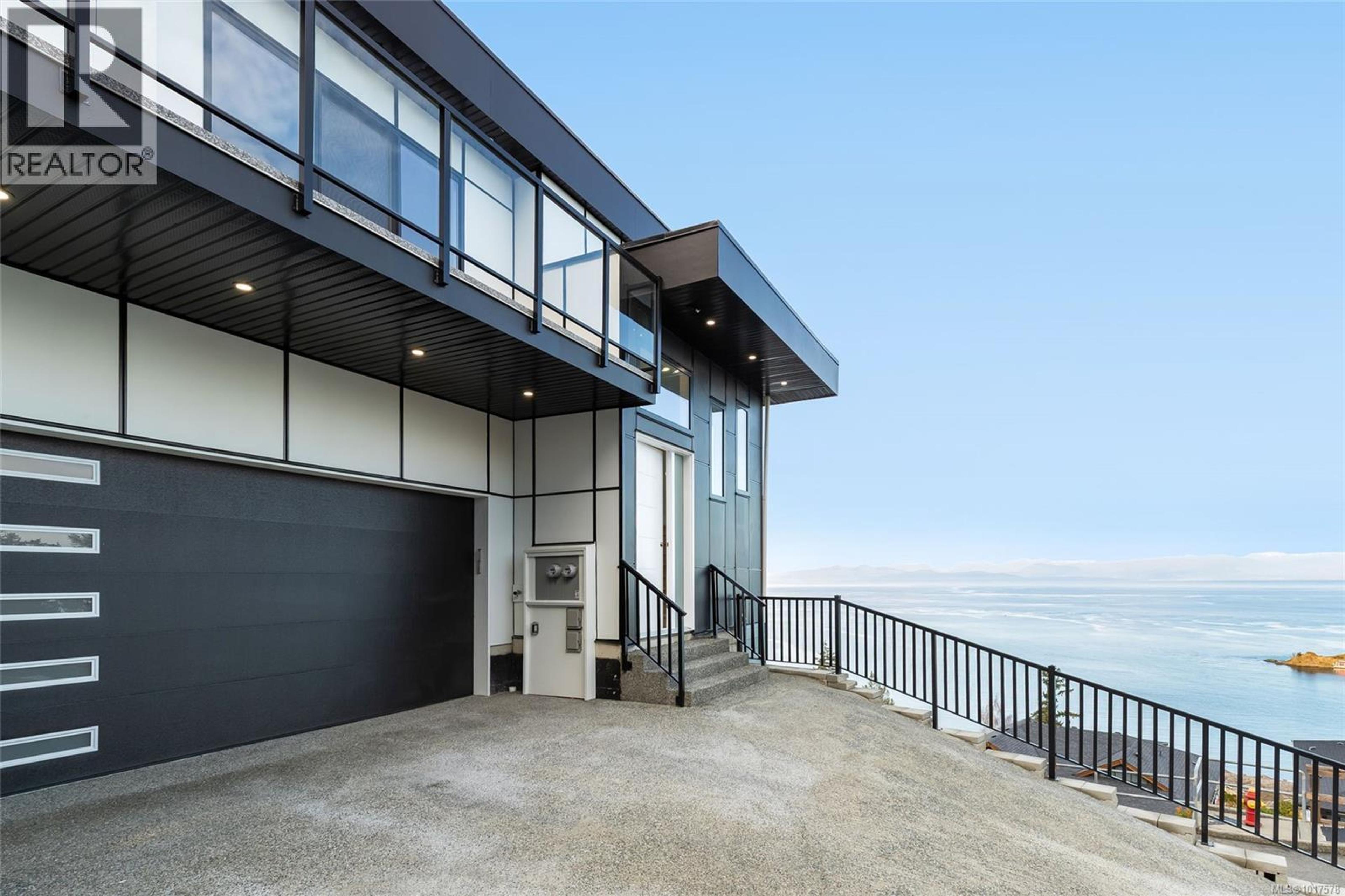 3865 GULFVIEW DR - Image 2