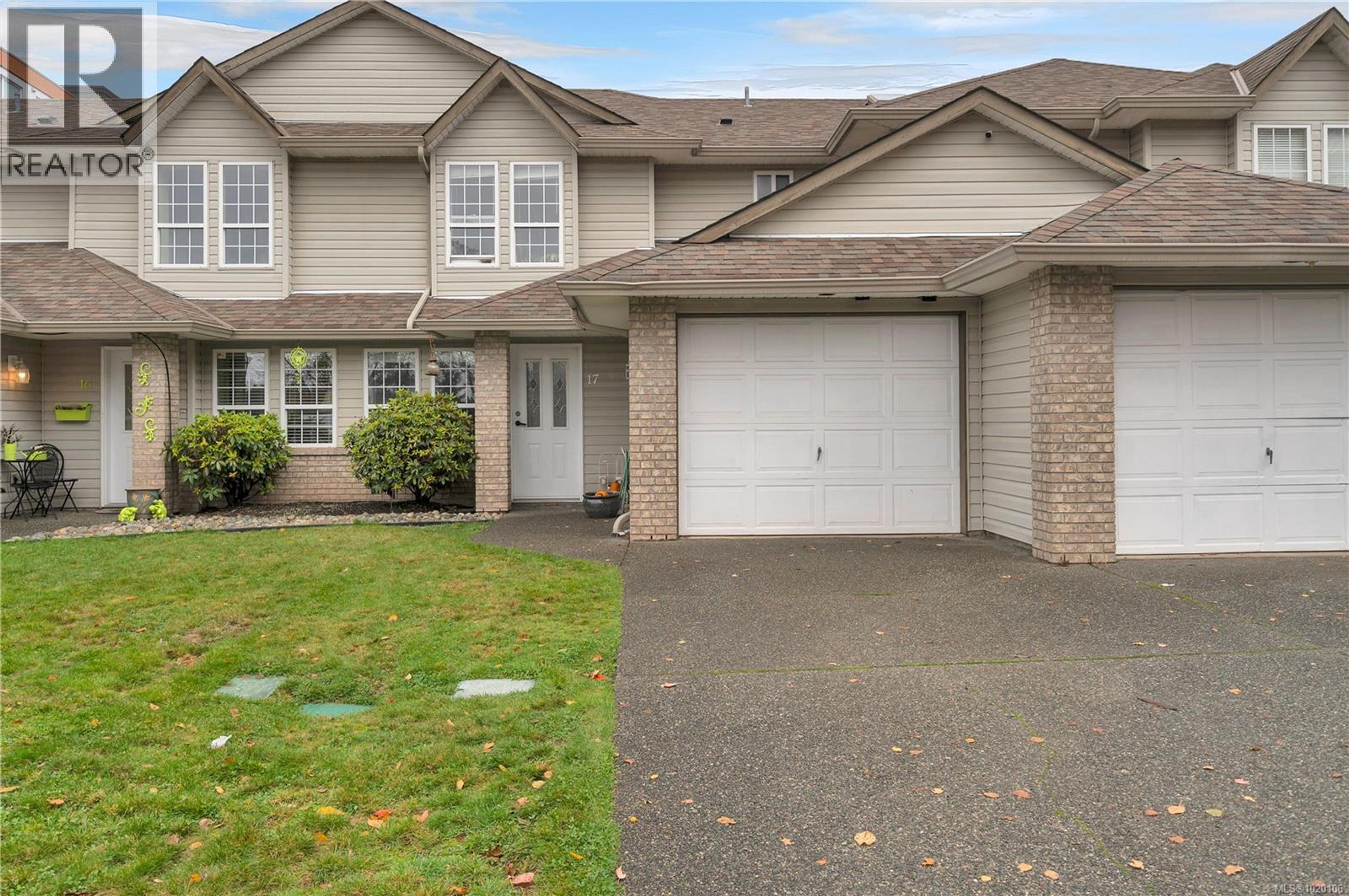 772 Robron Rd, Campbell River - Exteriors - Photo 2