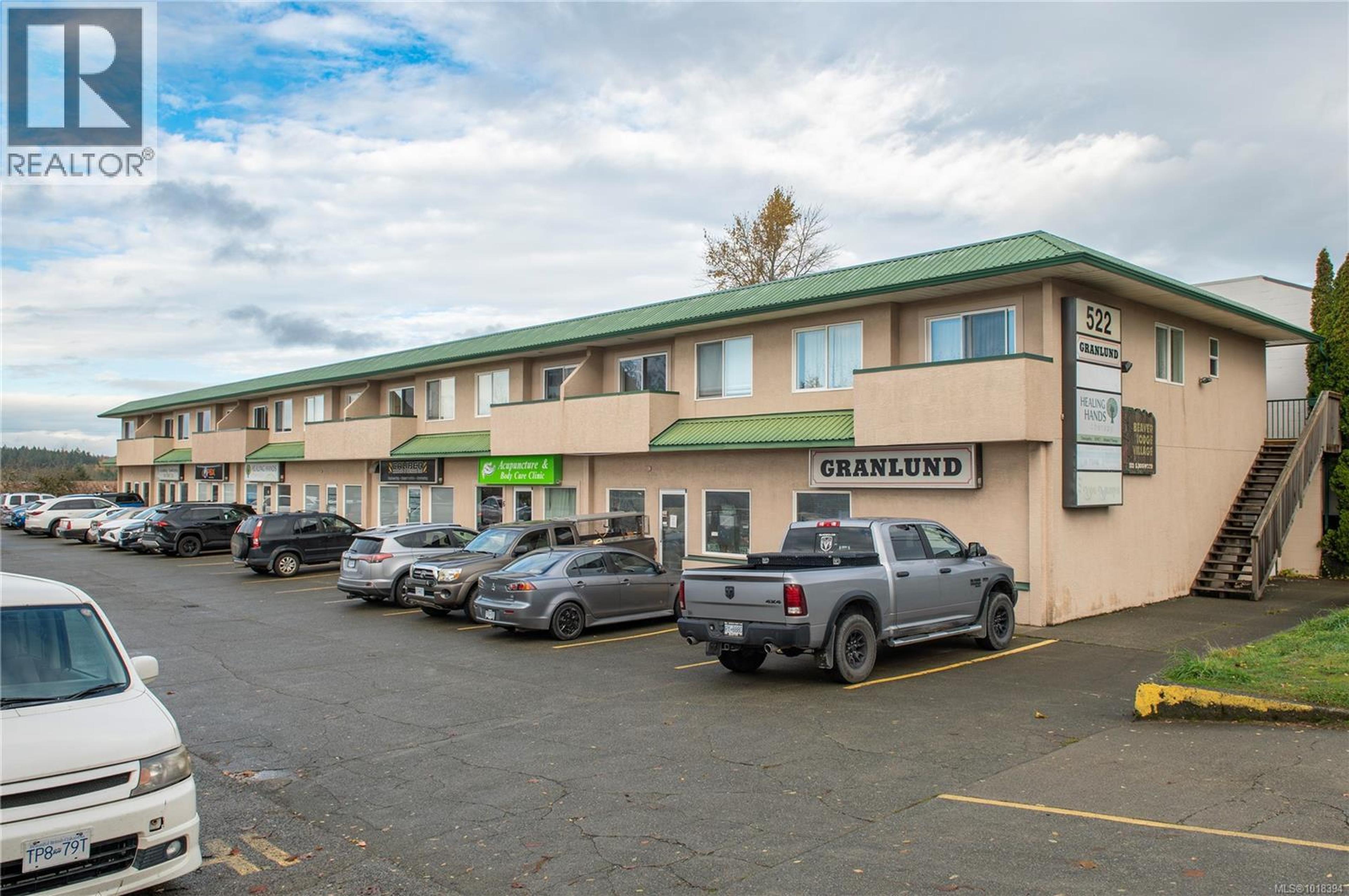 522 Dogwood St S, Campbell River - Exteriors - Full Complex View - Photo 1